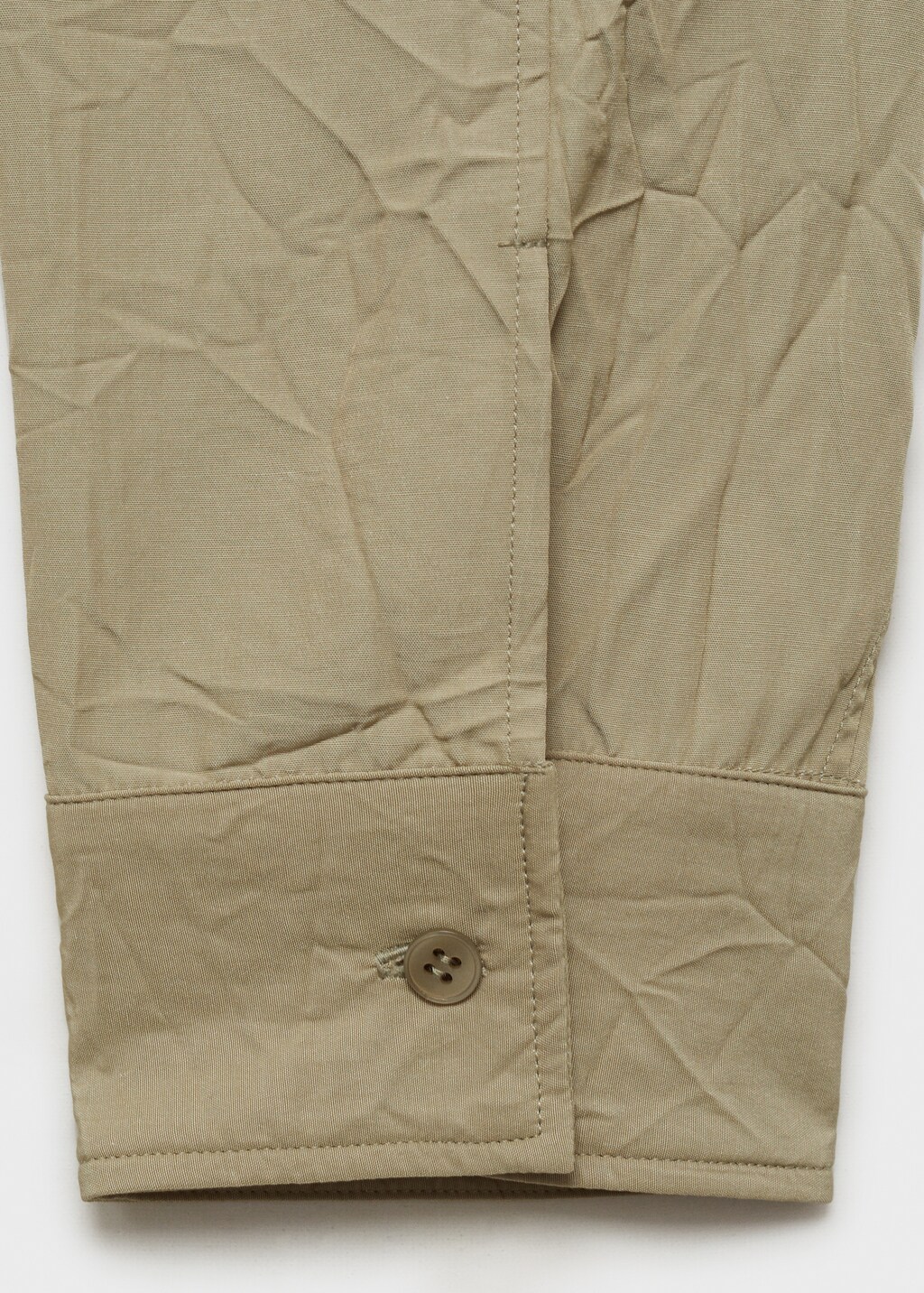 Crew-neck shirt with wrinkled effect