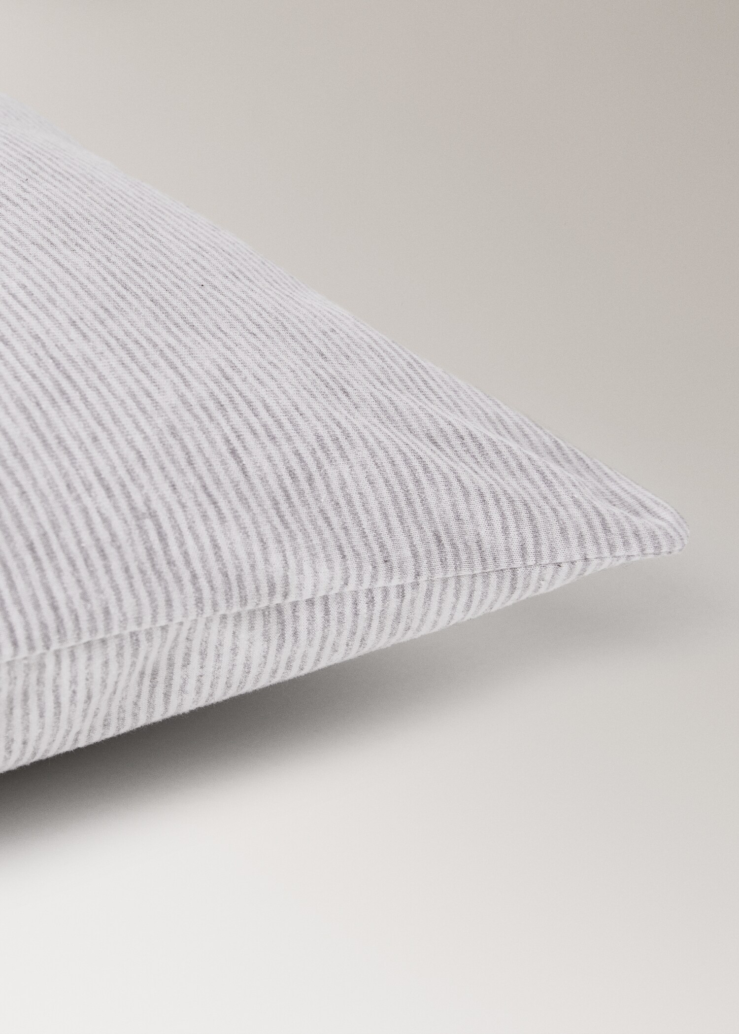 Cotton striped children’s pillowcase 60x60 cm - Details of the article 1