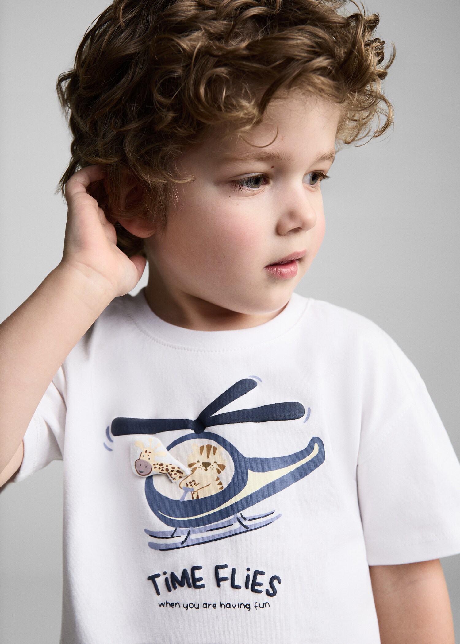 Embossed cotton T-shirt - Details of the article 1
