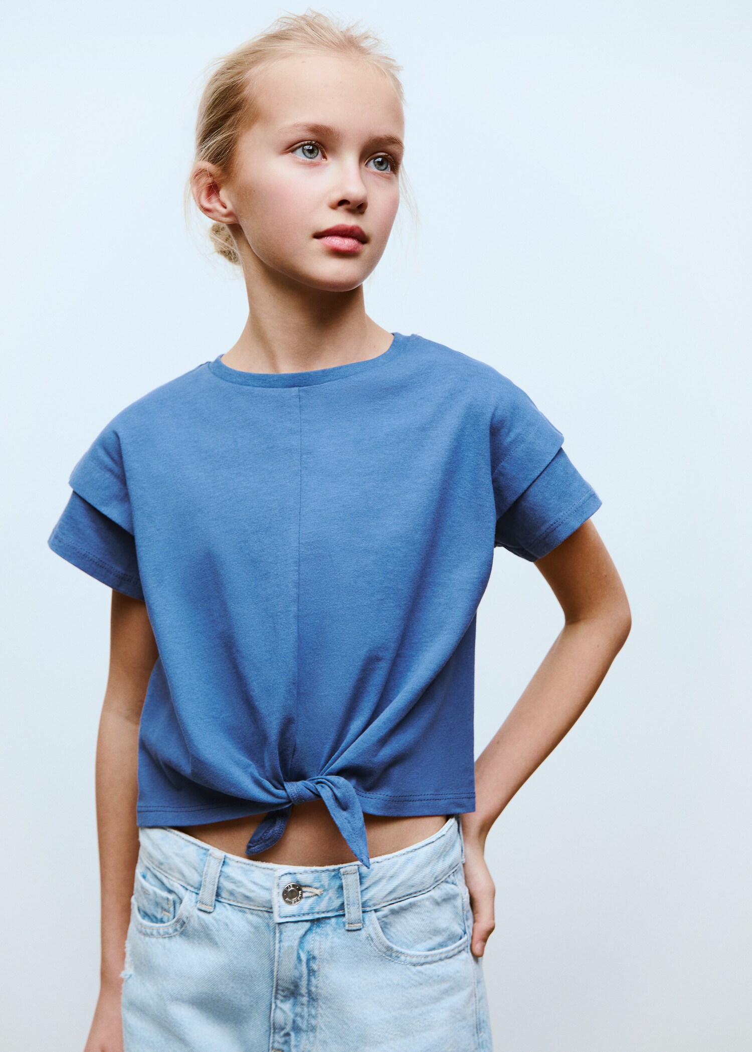 Cotton t-shirt with knot detail - Medium plane