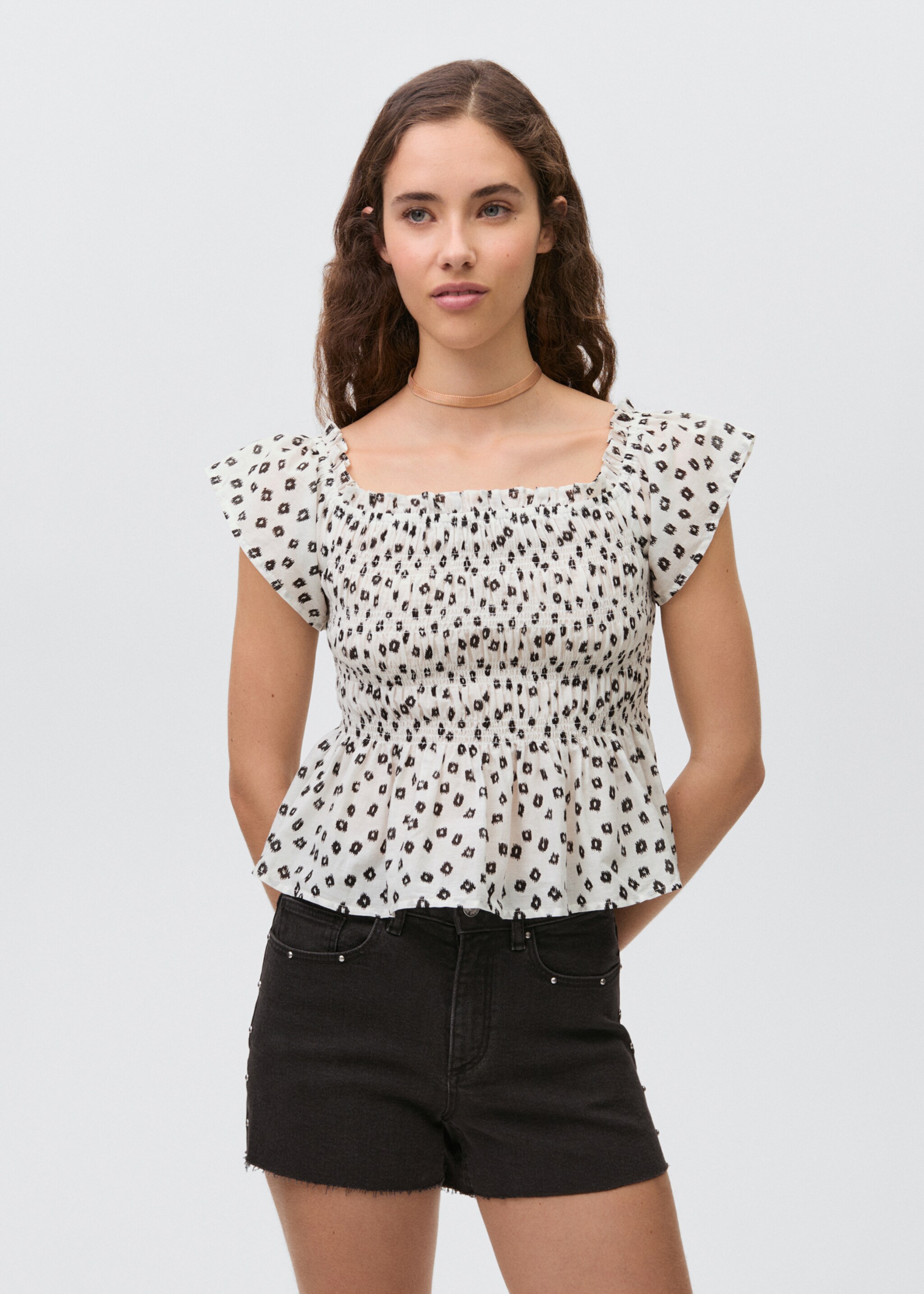 Ruffles printed blouse - Medium plane