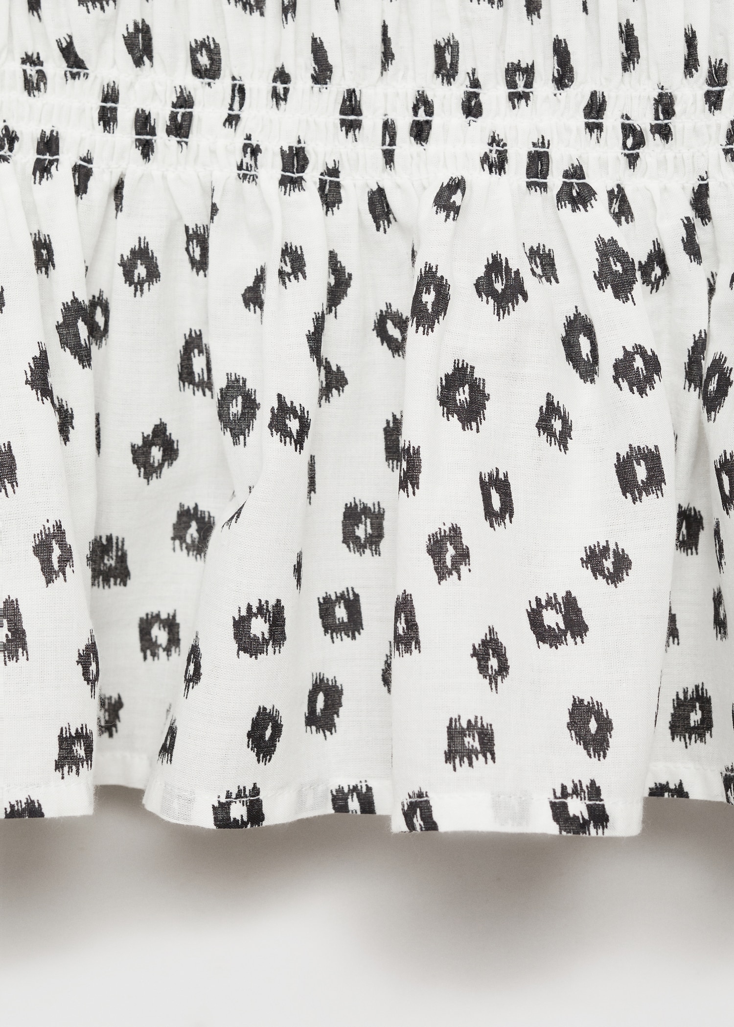 Ruffles printed blouse - Details of the article 0