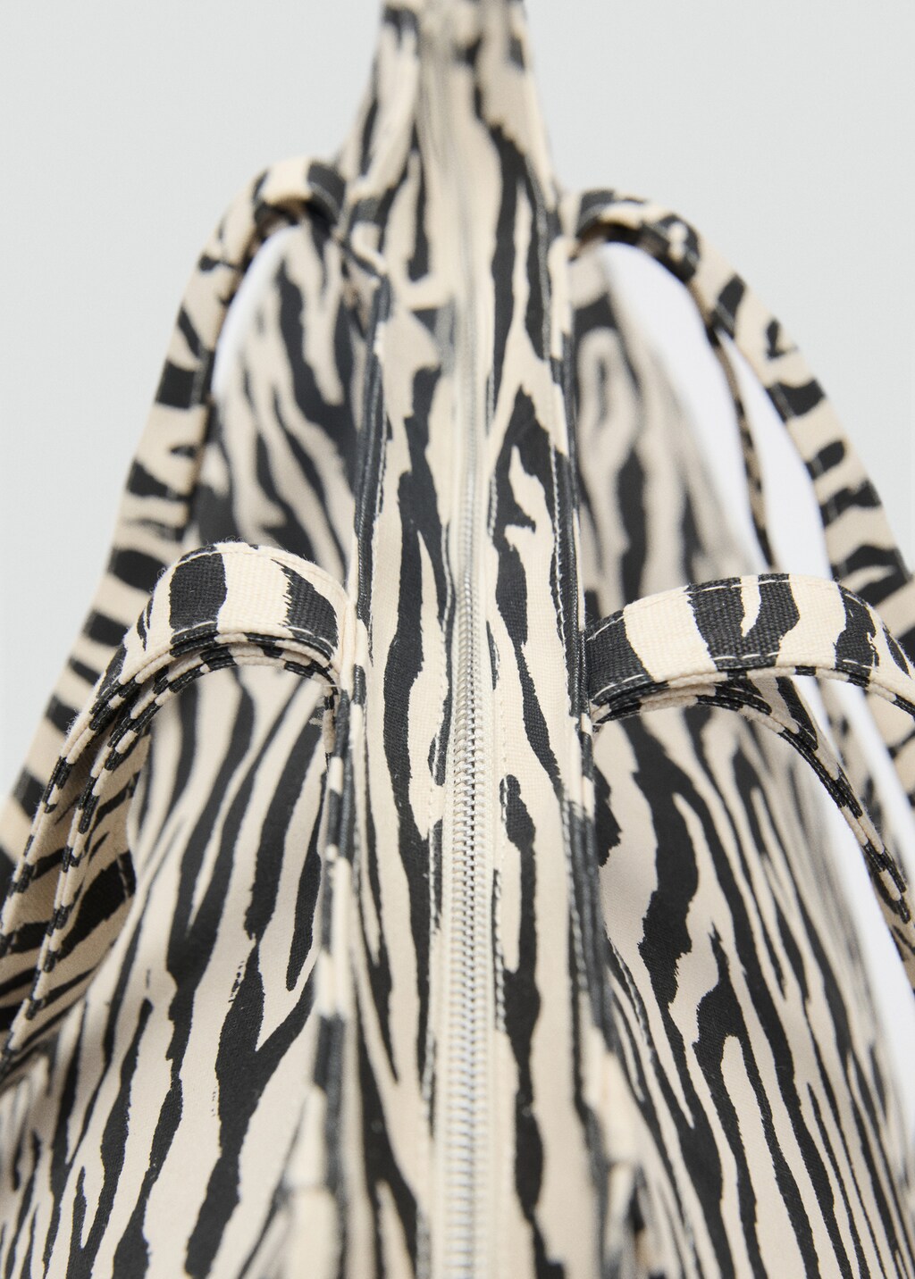 Zebra-print cotton shopper bag - Women | MANGO USA Zebra-print cotton shopper bag - Women | MANGO USA