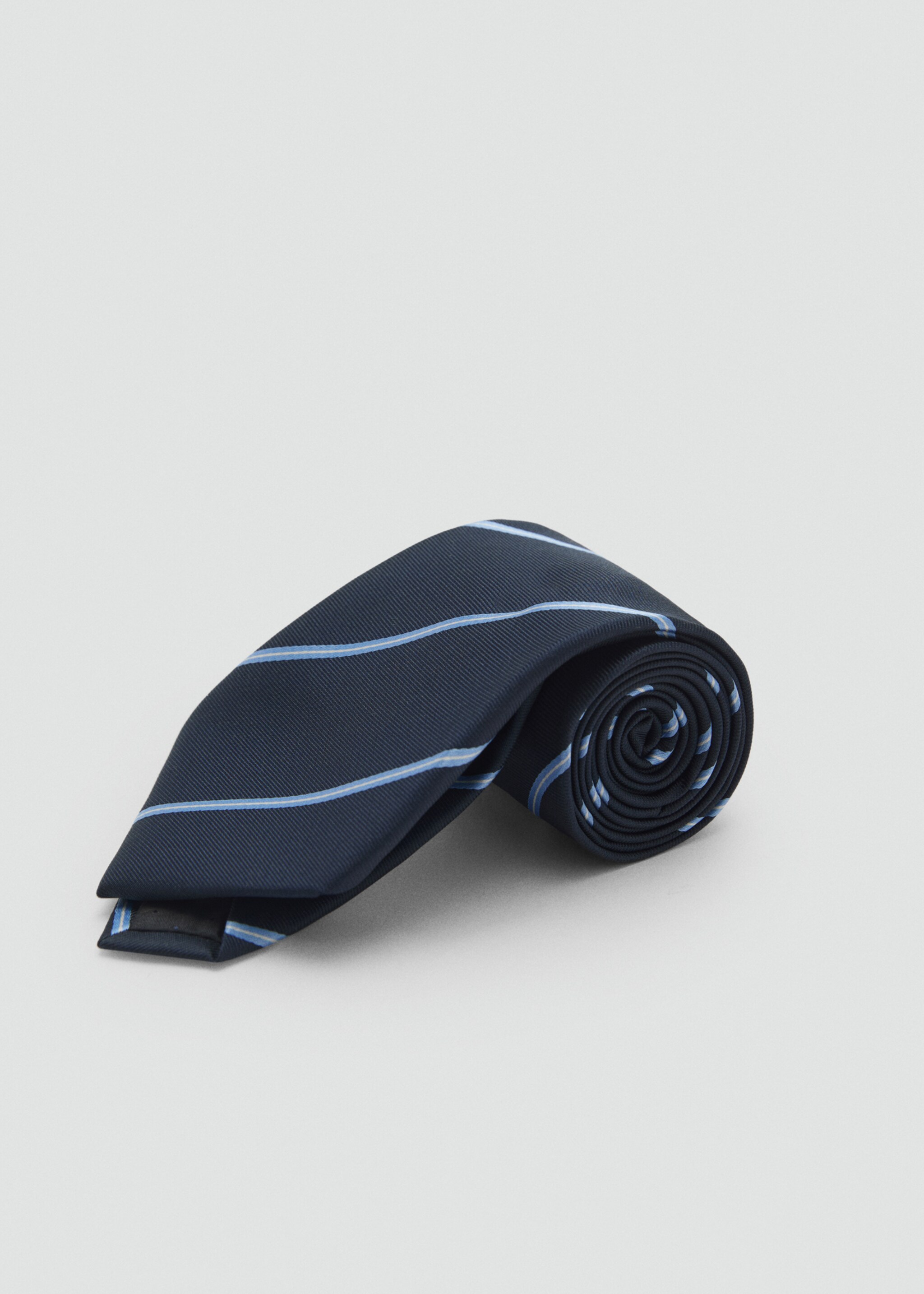 Striped tie - Medium plane