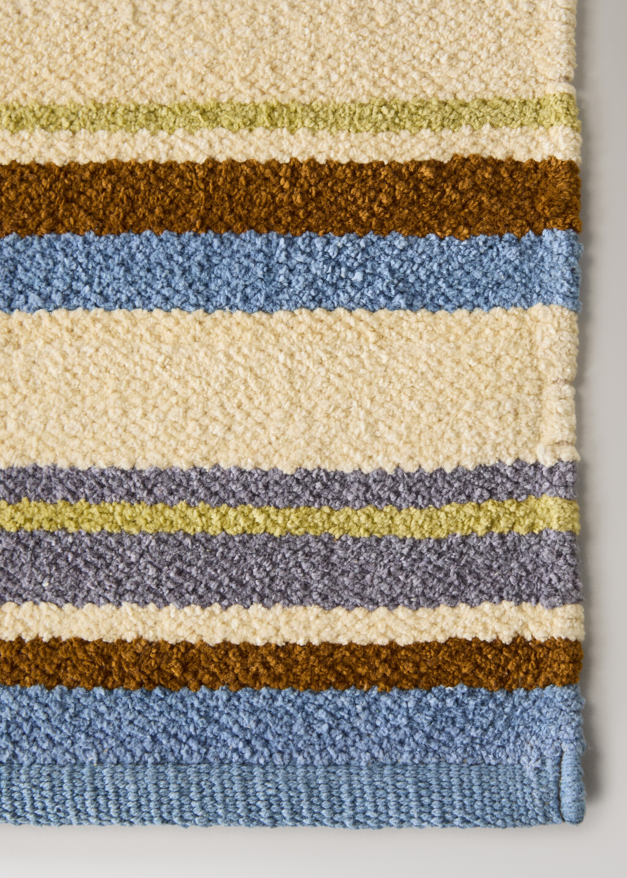 Children’s cotton rug with coloured stripes - Details of the article 1