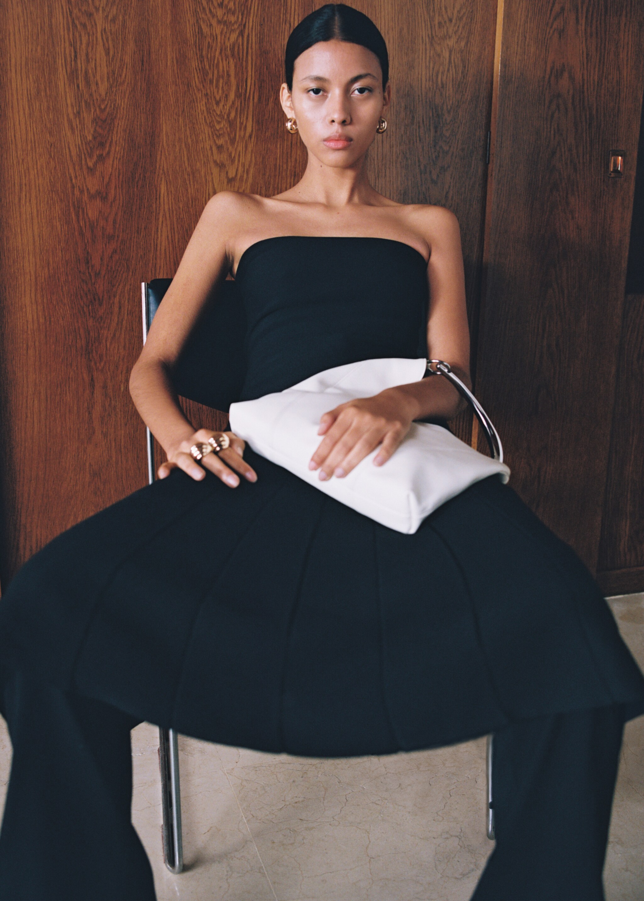 Strapless flared knitted dress - Details of the article 6