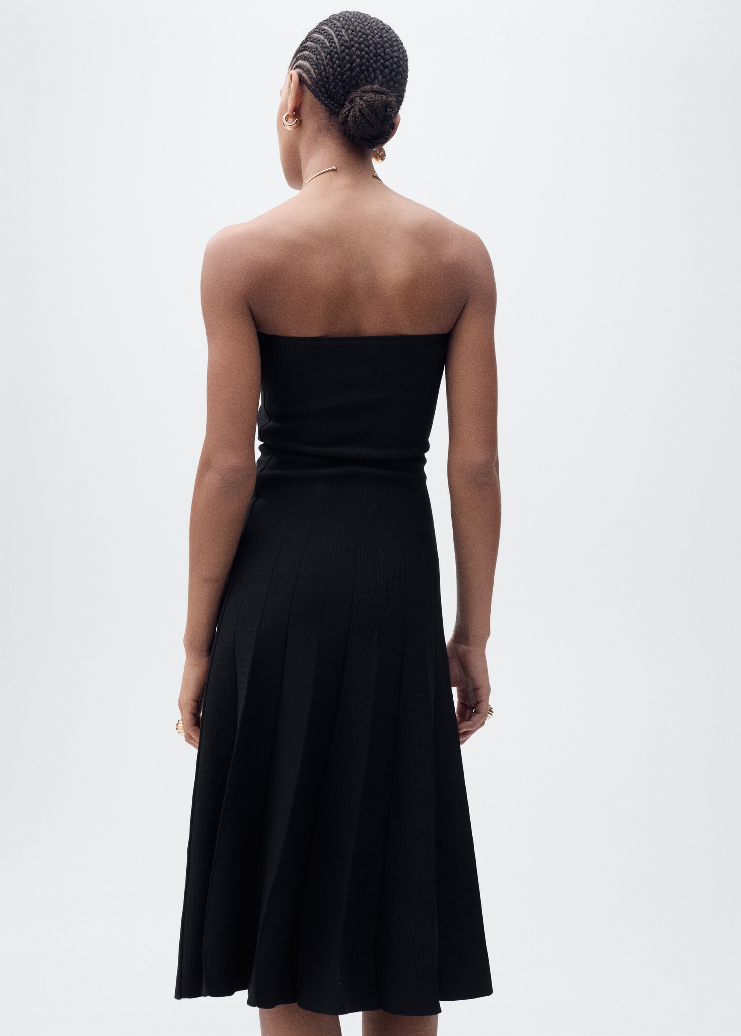 Schulterfreies A-Linien-Strickkleid - Rückseite des Artikels