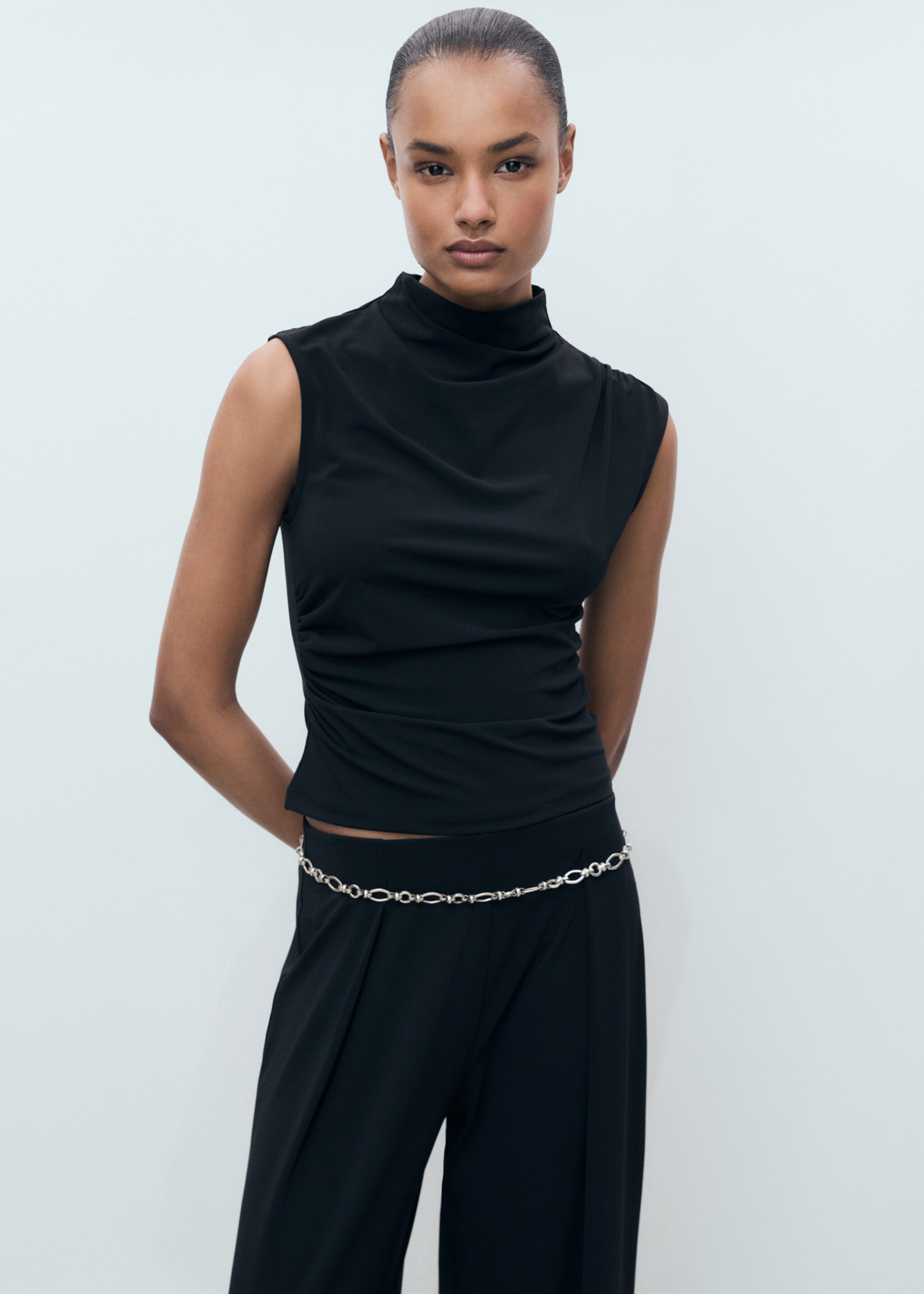 Godet palazzo trousers - Details of the article 1