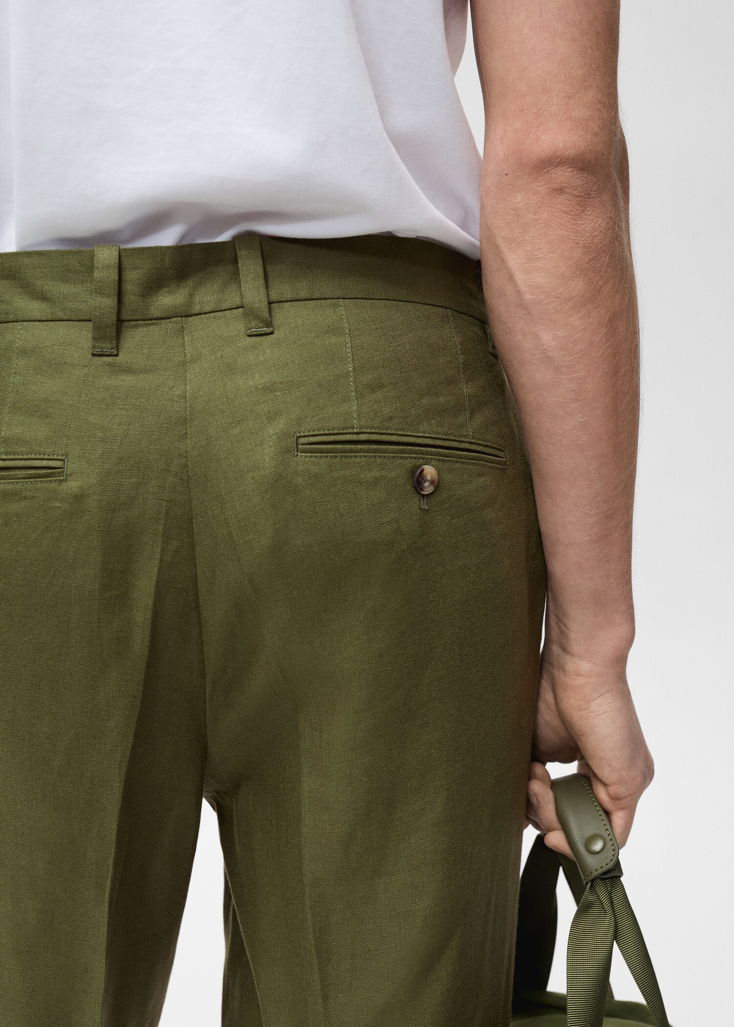 100% linen regular-fit trousers - Details of the article 6