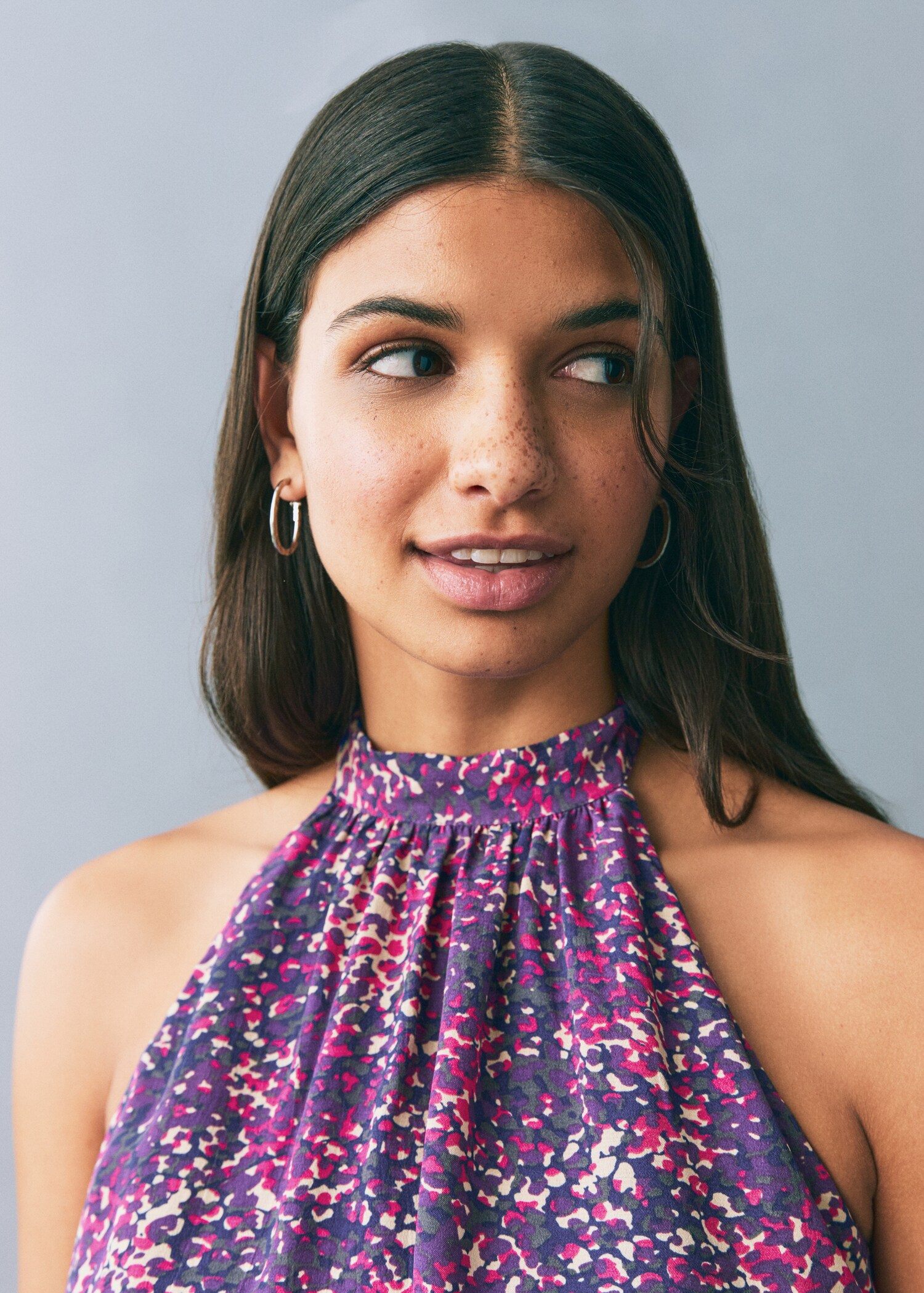 Halter-neck printed dress - Details of the article 1