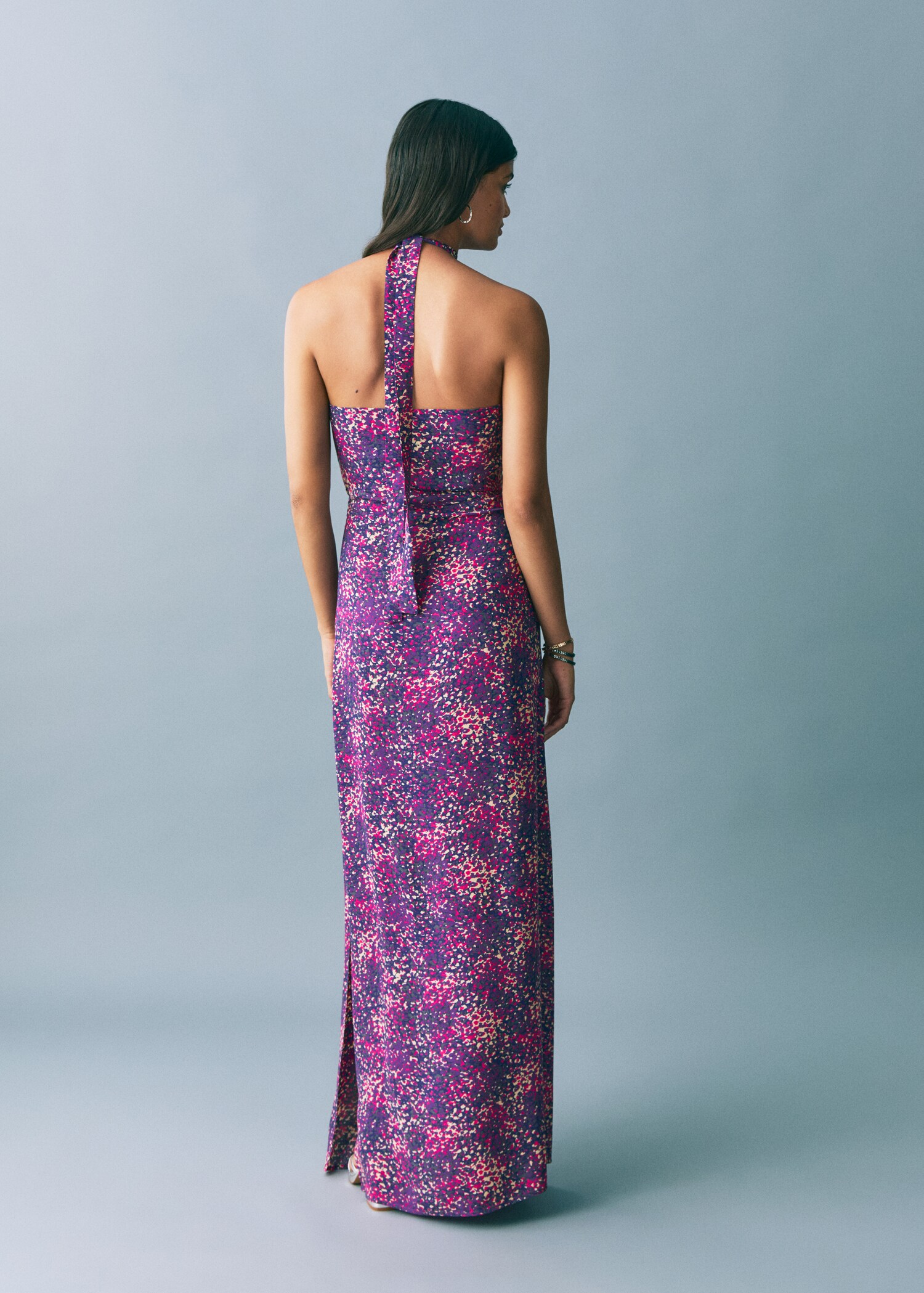 Halter-neck printed dress - Reverse of the article