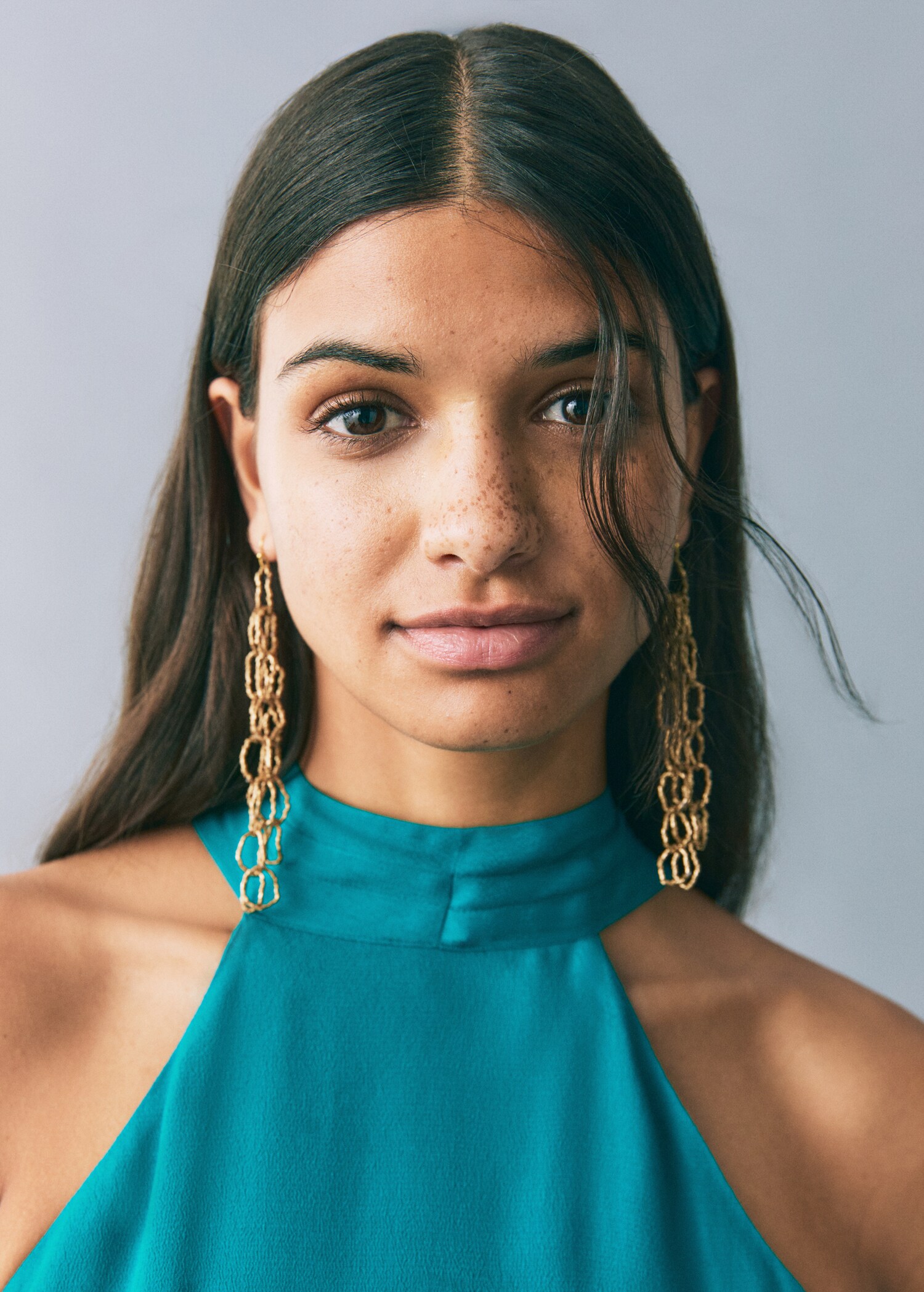 Long halter-neck dress - Details of the article 1