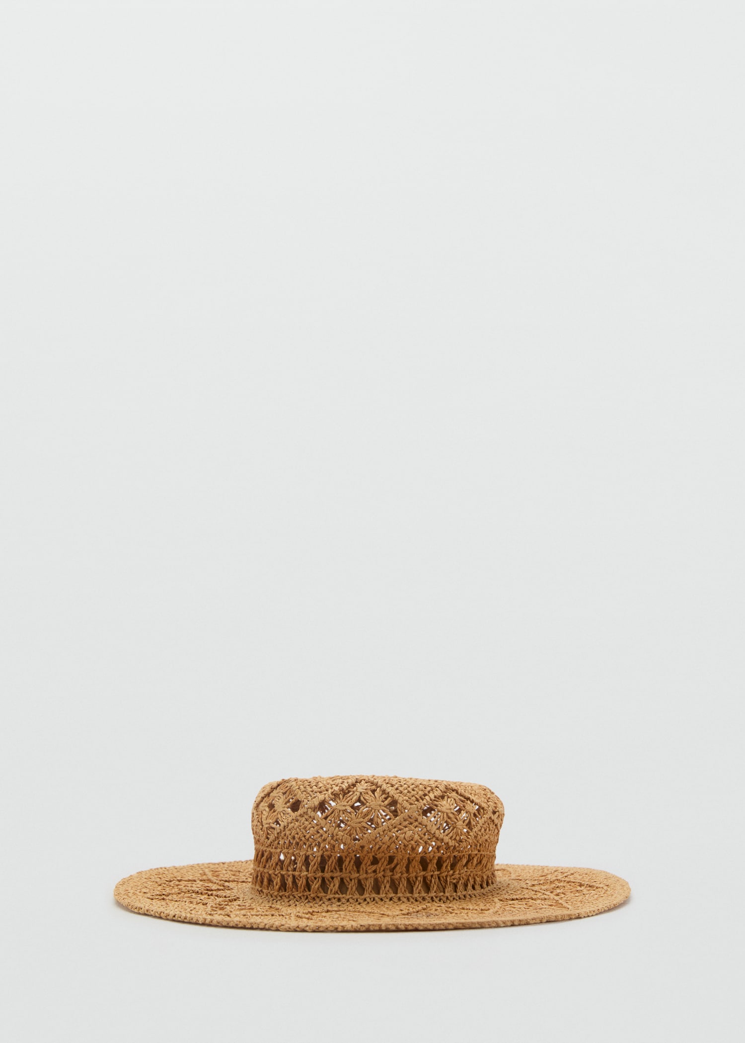 Natural fibre hat with openwork details - Article without model