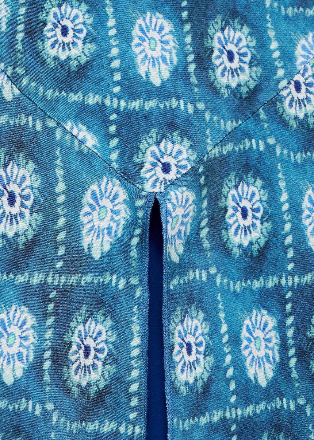 Halter-neck printed dress