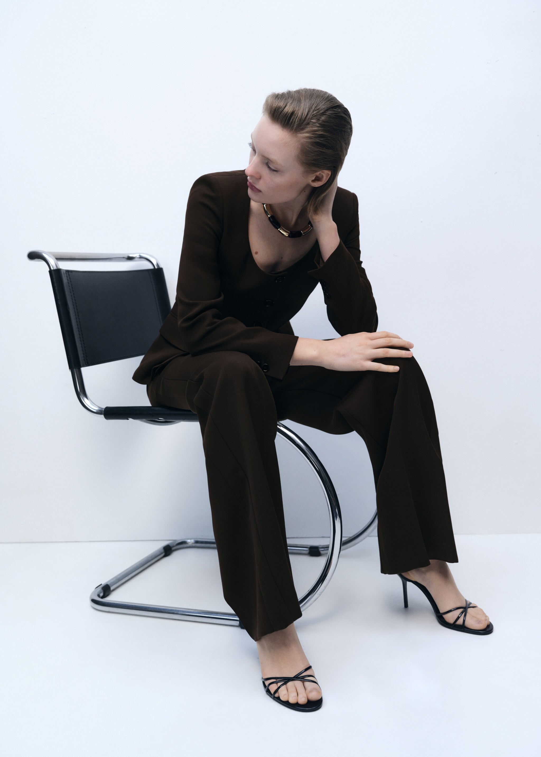 Straight suit trousers - Details of the article 2