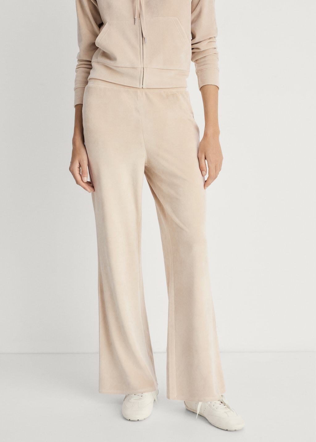 Pantalón velour tacto suave