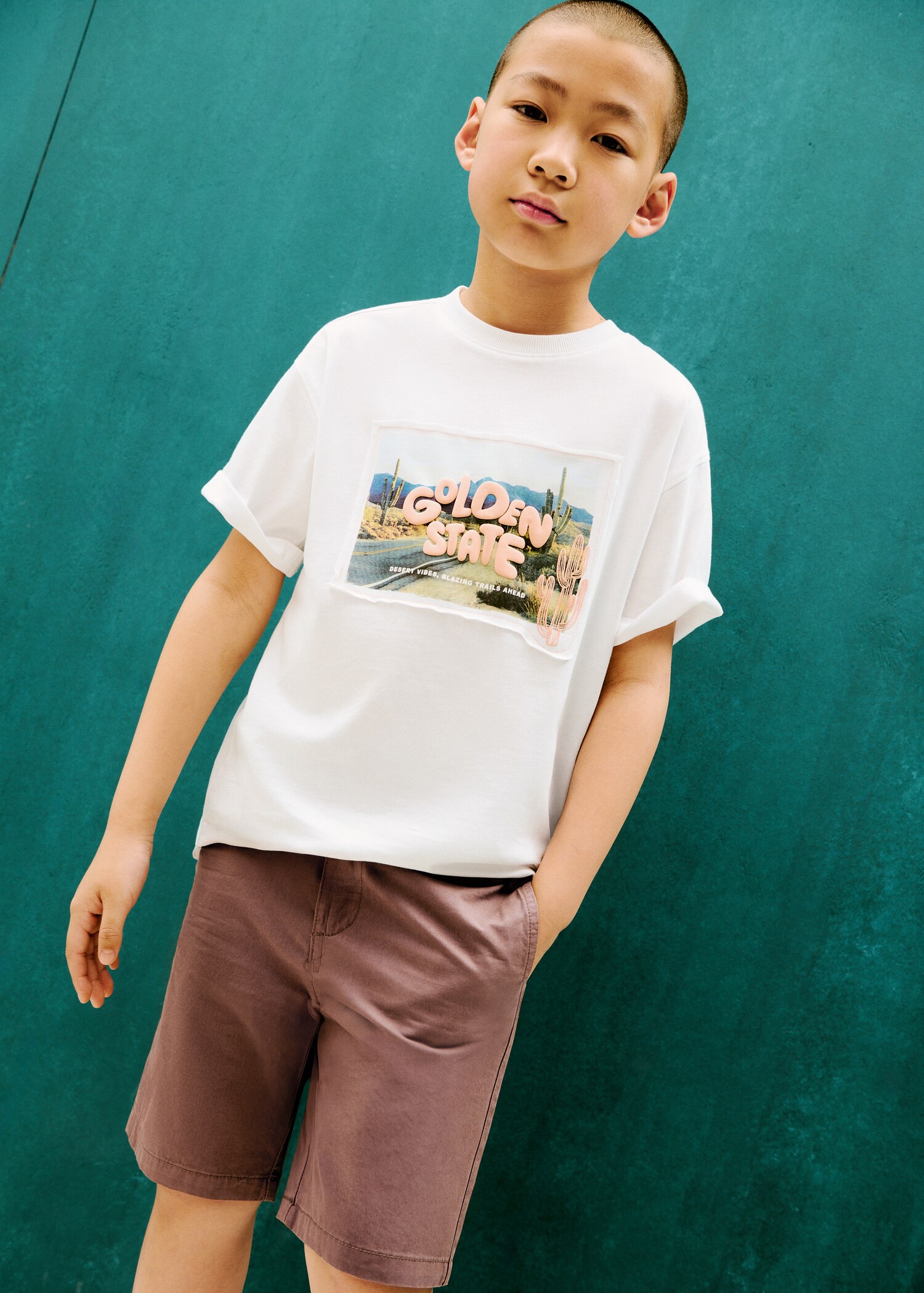 Elastic waist Bermuda shorts - Medium plane