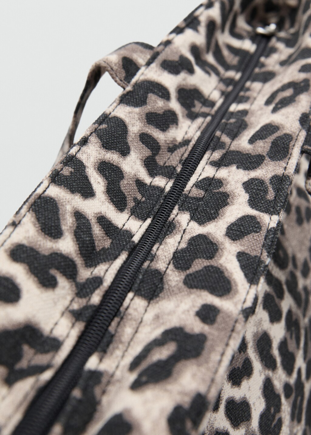 Animal-print tote bag | MANGO Hong Kong SAR of China