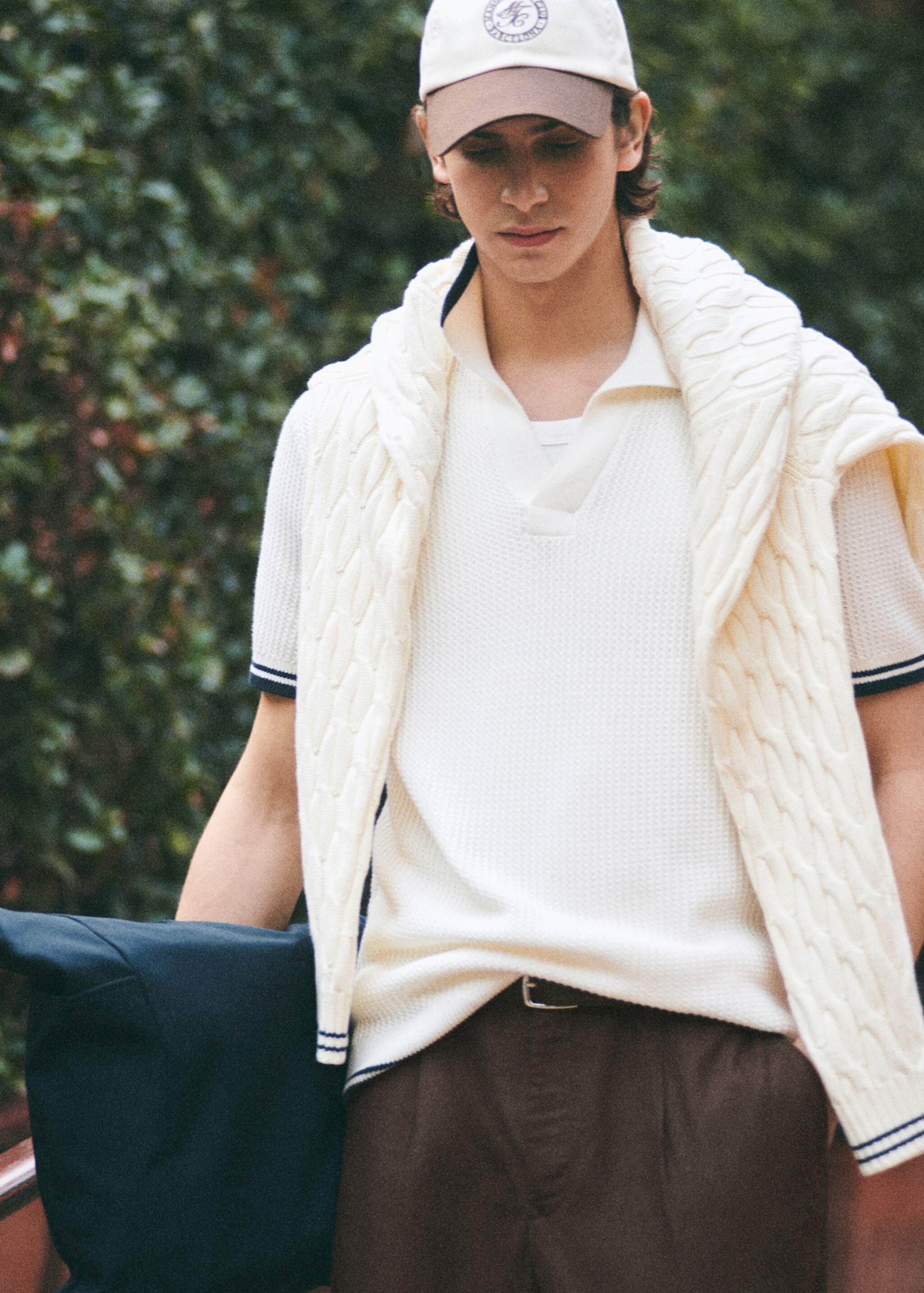 Cotton structured polo shirt - Details of the article 3