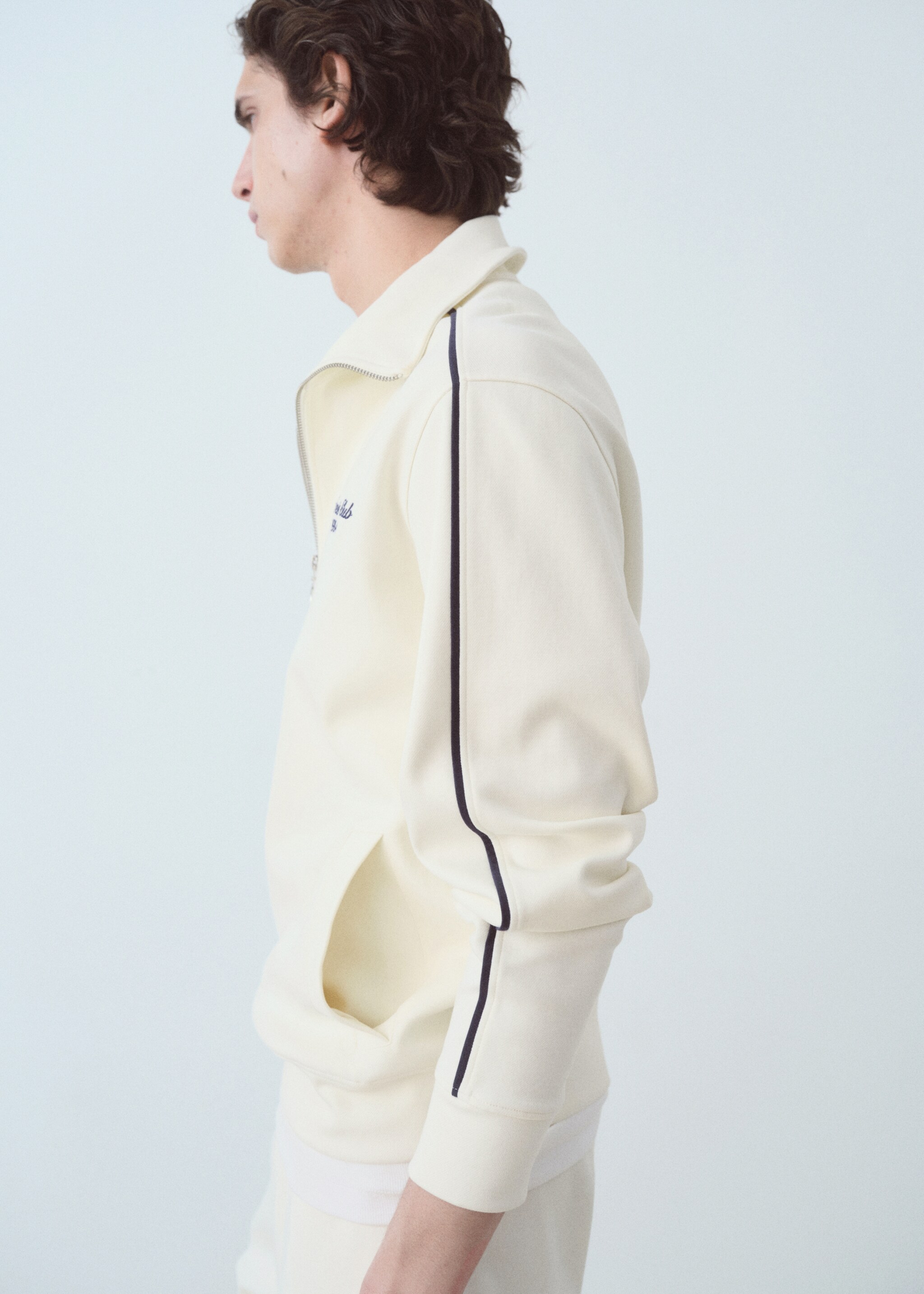 Cotton sweatshirt with funnel neck and zipper - Details of the article 2