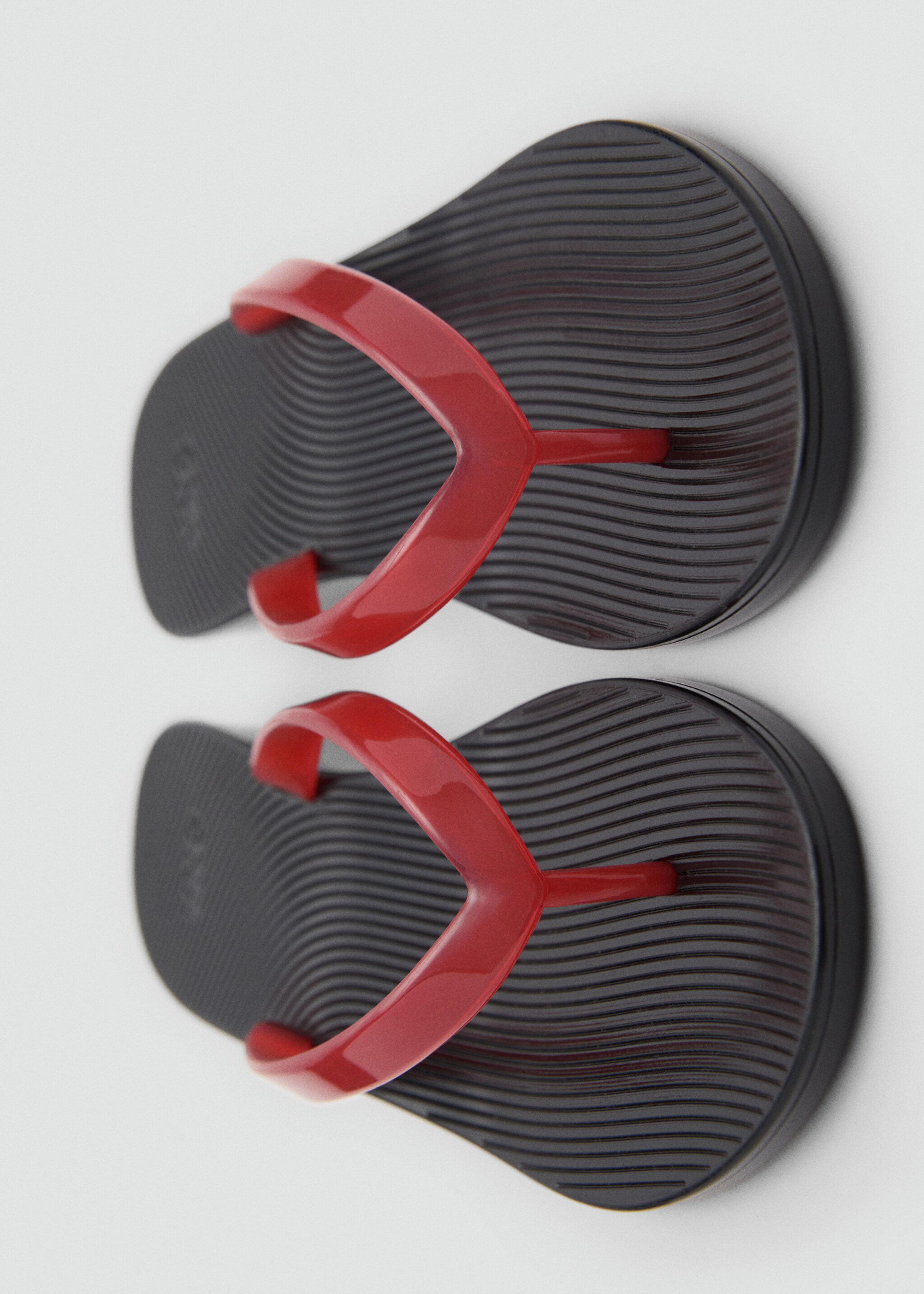 Open-back sandals with strap - Details of the article 1