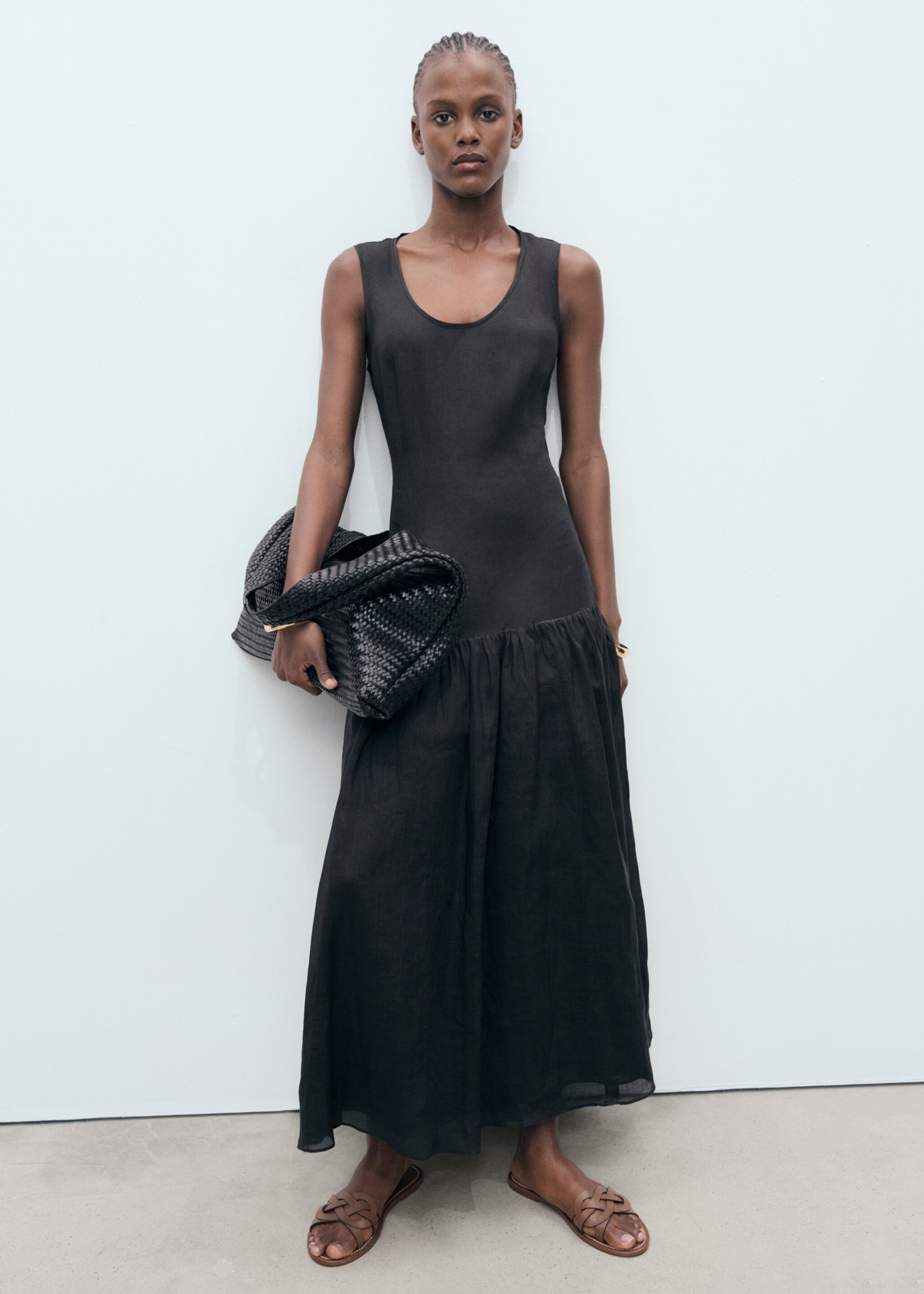 Leather sandals with intertwined strap - Details of the article 9