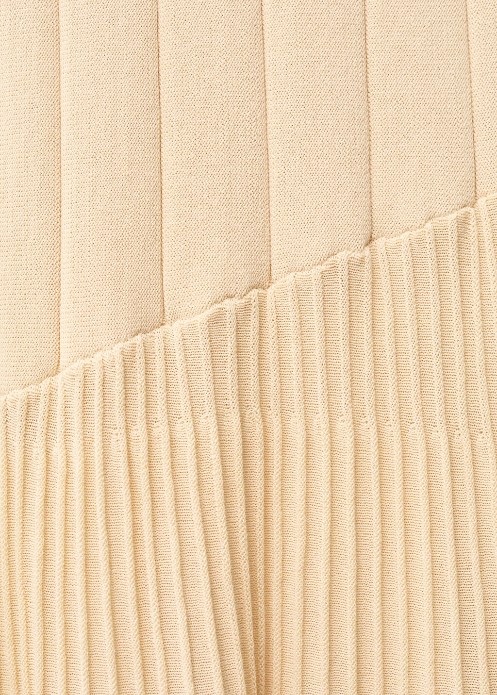 Pleated knitted dress - Women | MANGO USA