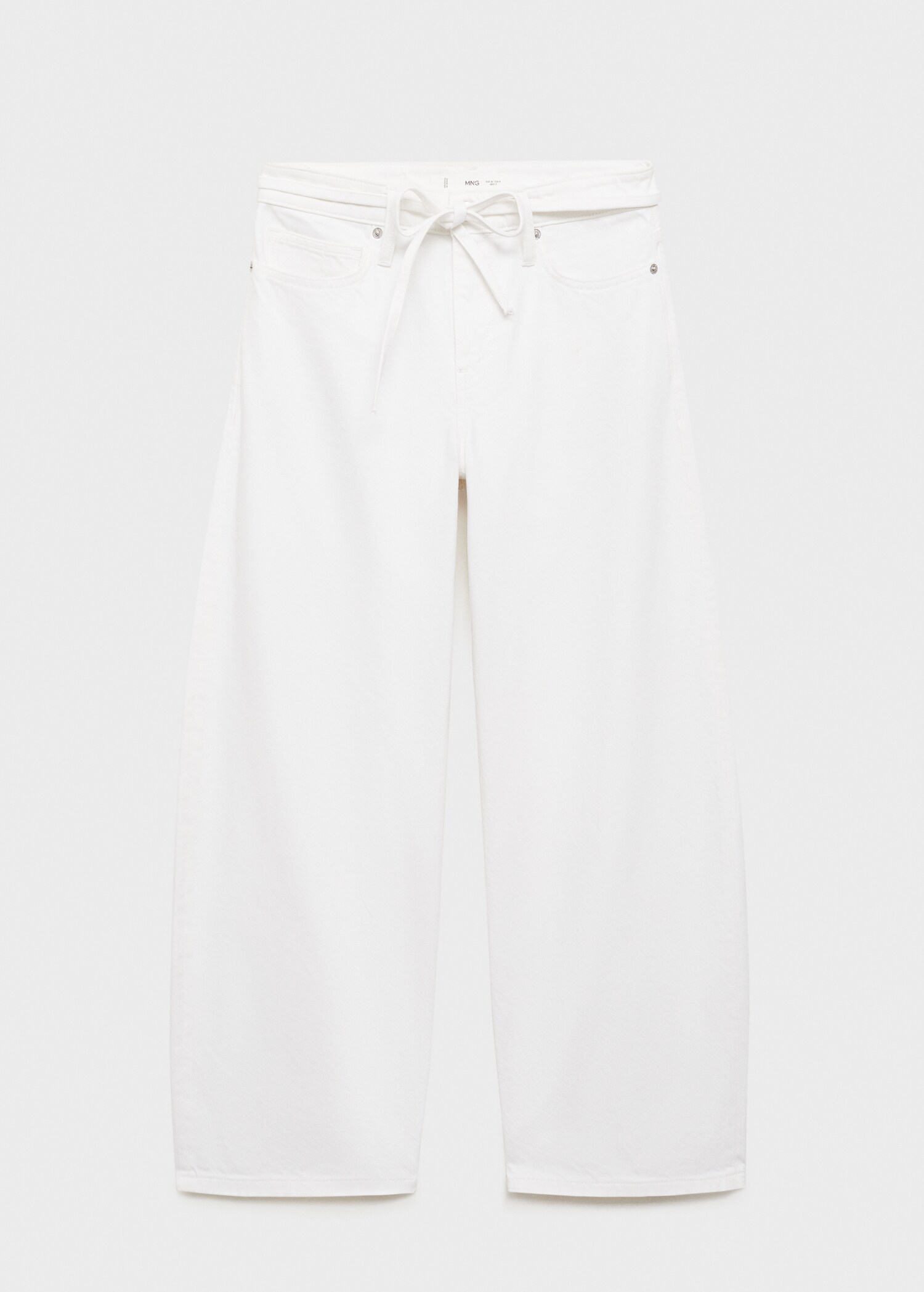 Balloon jeans with belt - Article without model
