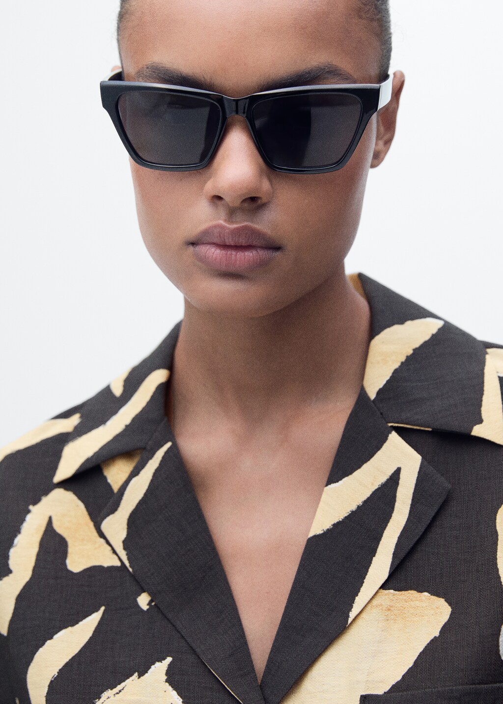 Printed short-sleeved shirt