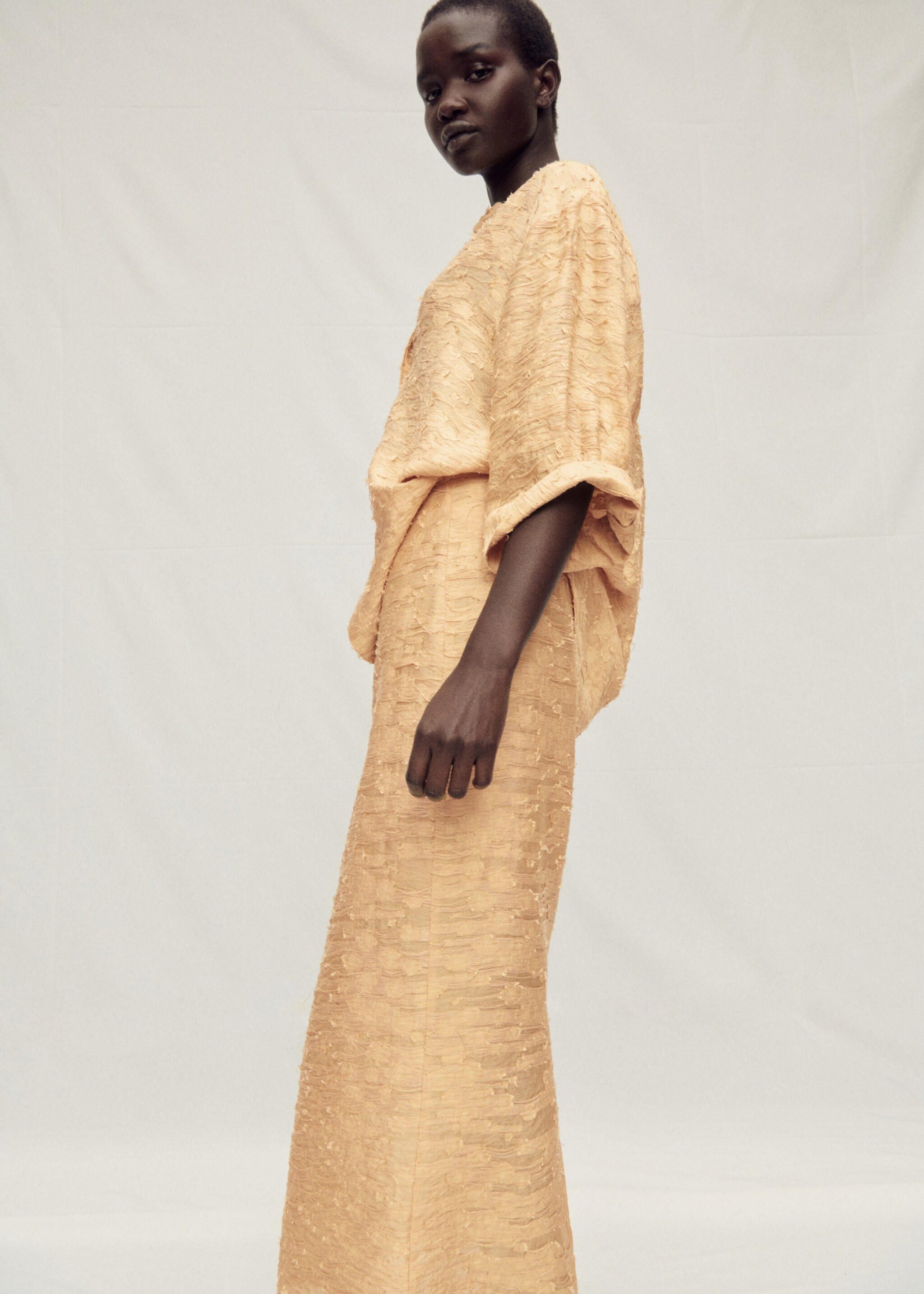 Textured oversize shirt - Details of the article 2