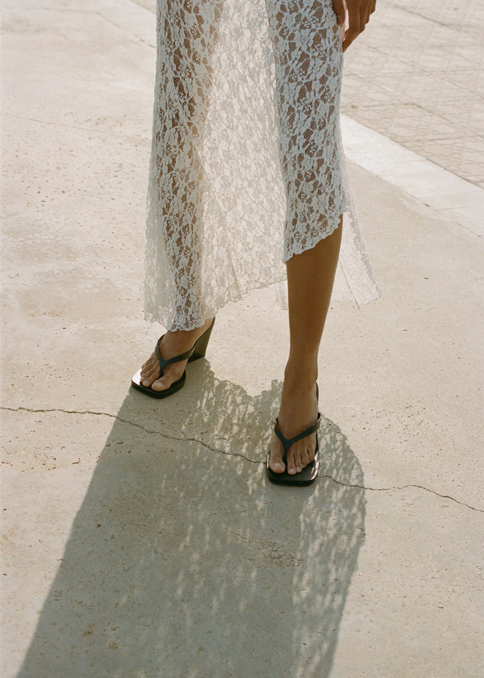 Lace dress with draped neck - Details of the article 9