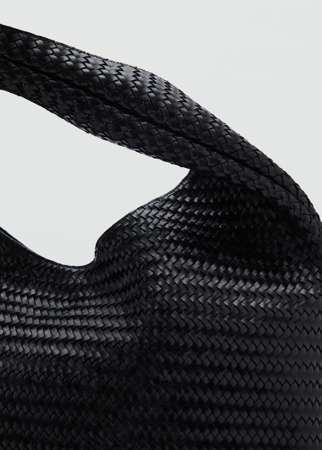 Large braided leather shoulder bag