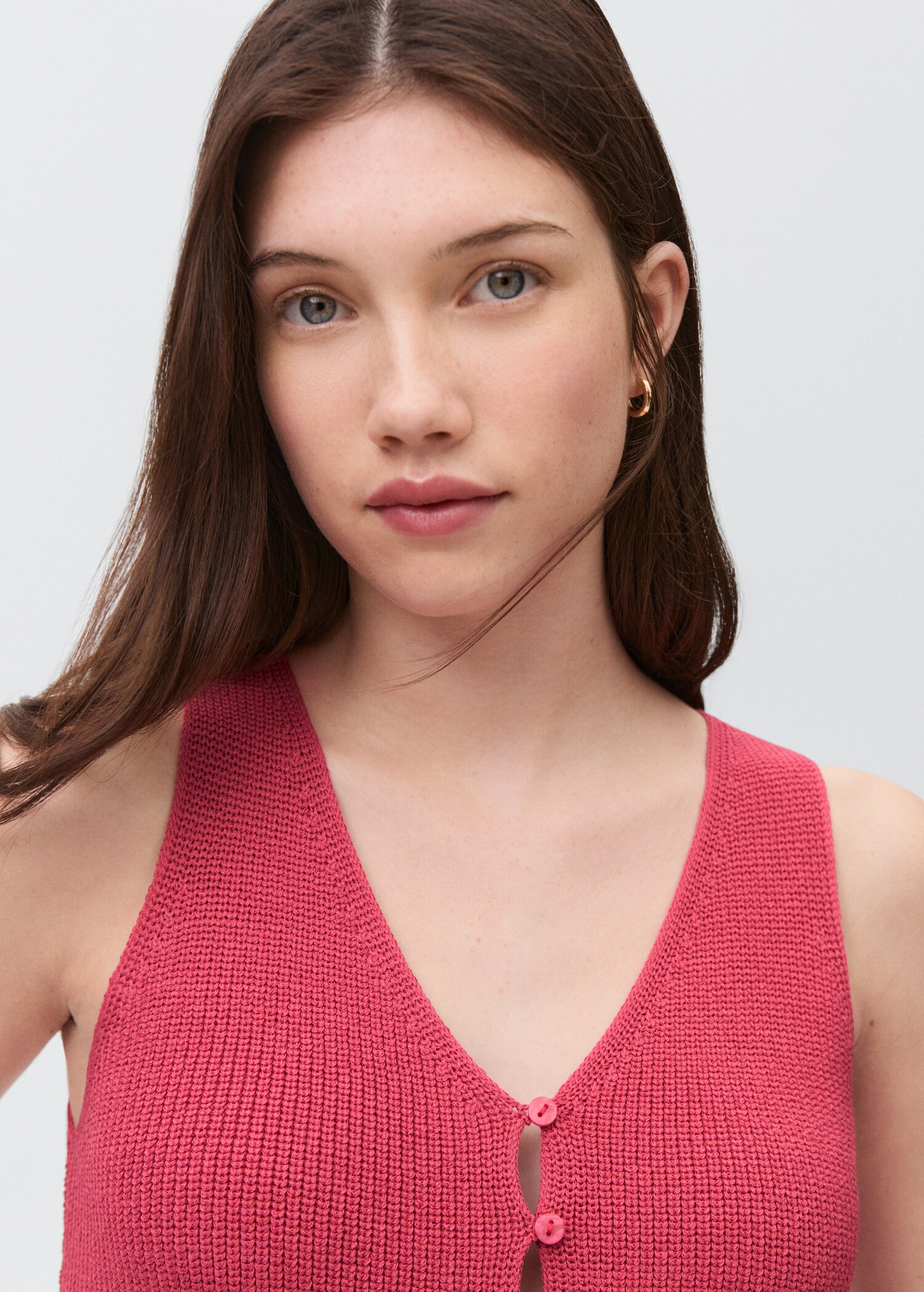 Buttoned knit top - Details of the article 1