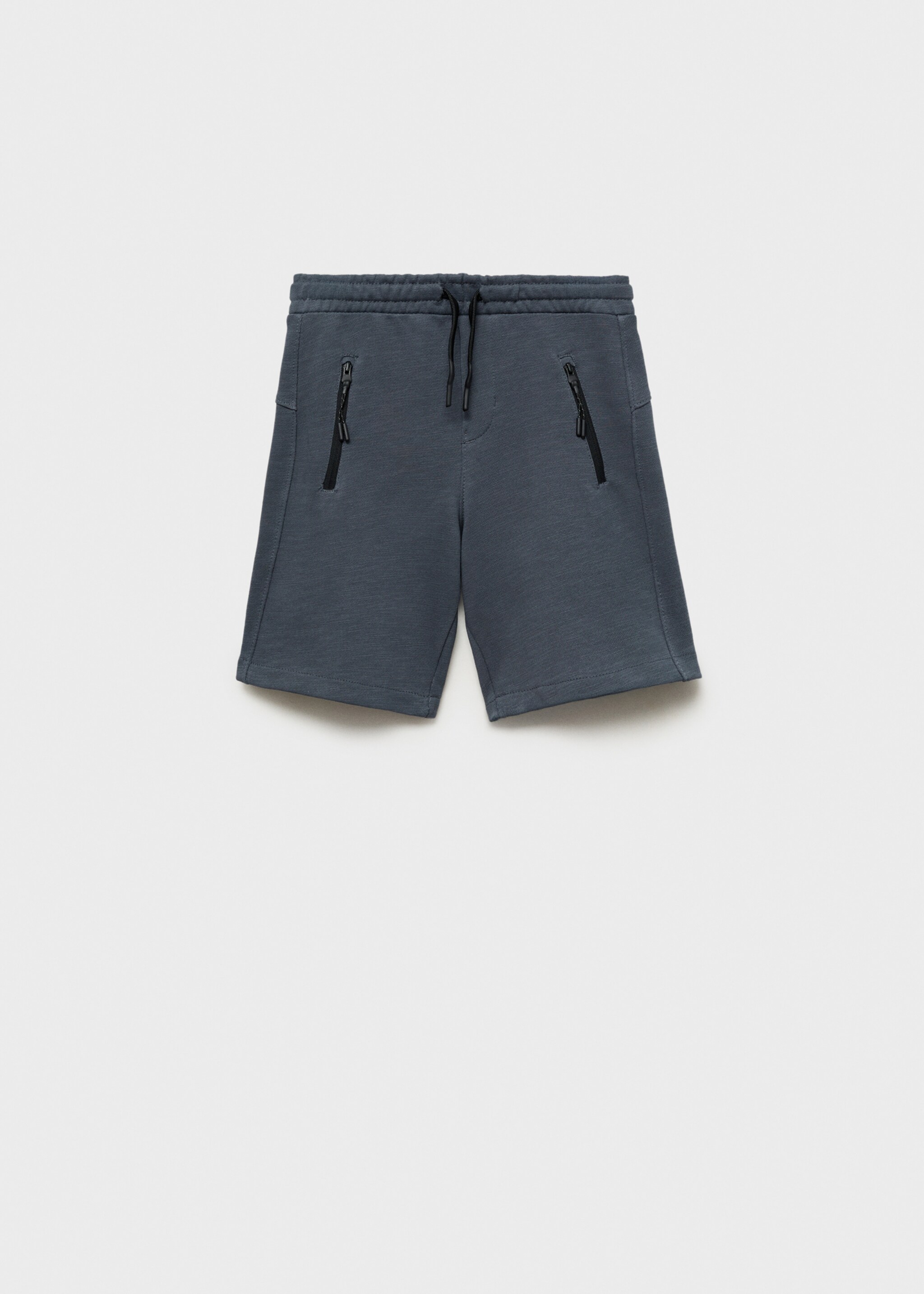 Contrast pockets Bermuda shorts - Article without model