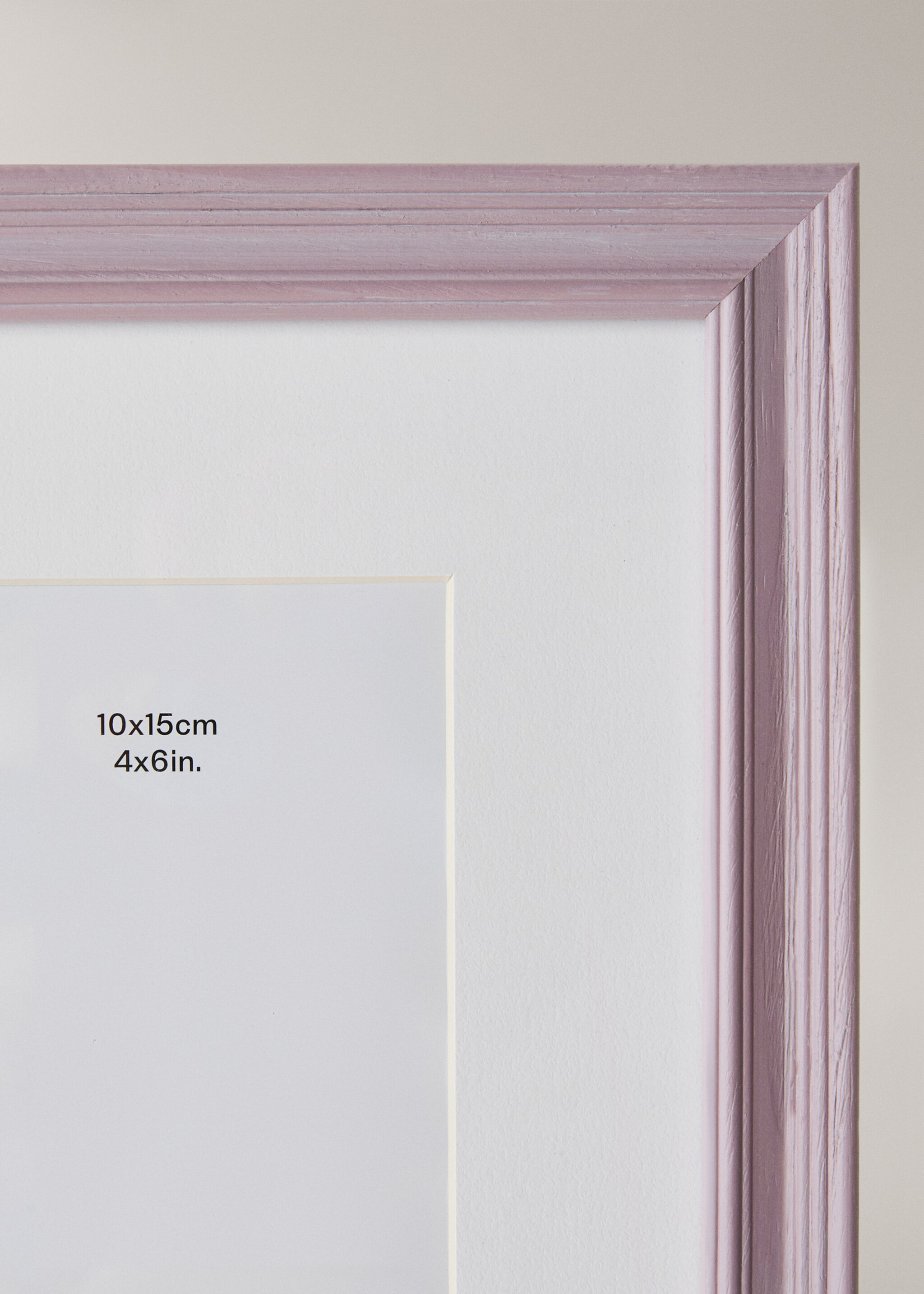 Medium wooden passe-partout frame - Details of the article 2, Lilac. Ref: 87037712-00.