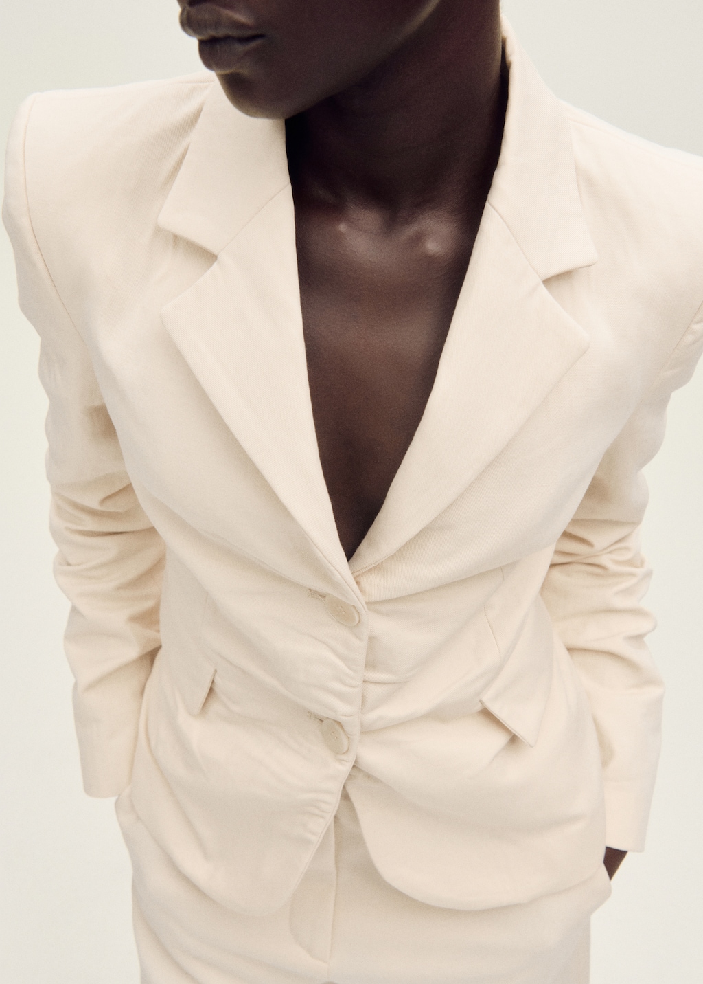 Wrinkled linen-blend suit blazer