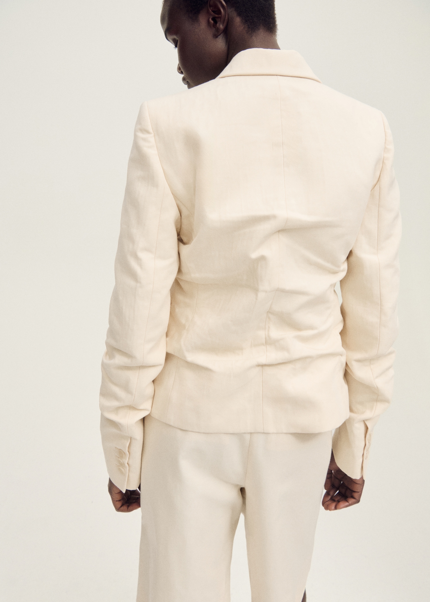 Creased linen-blend suit jacket - Reverse of the article