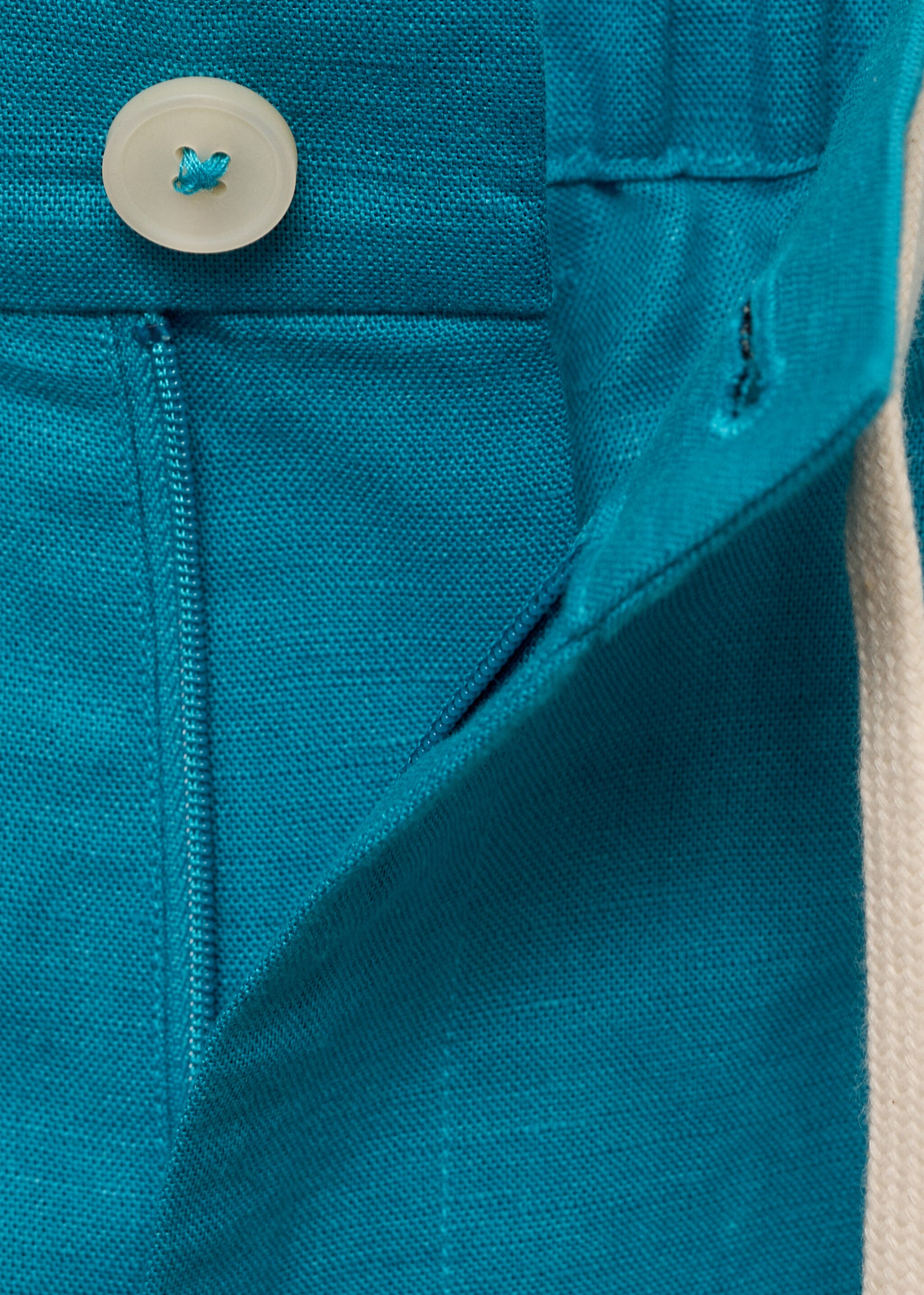 Bermudashorts aus Leinenmischgewebe mit Kordelzug - Detail des Artikels 8