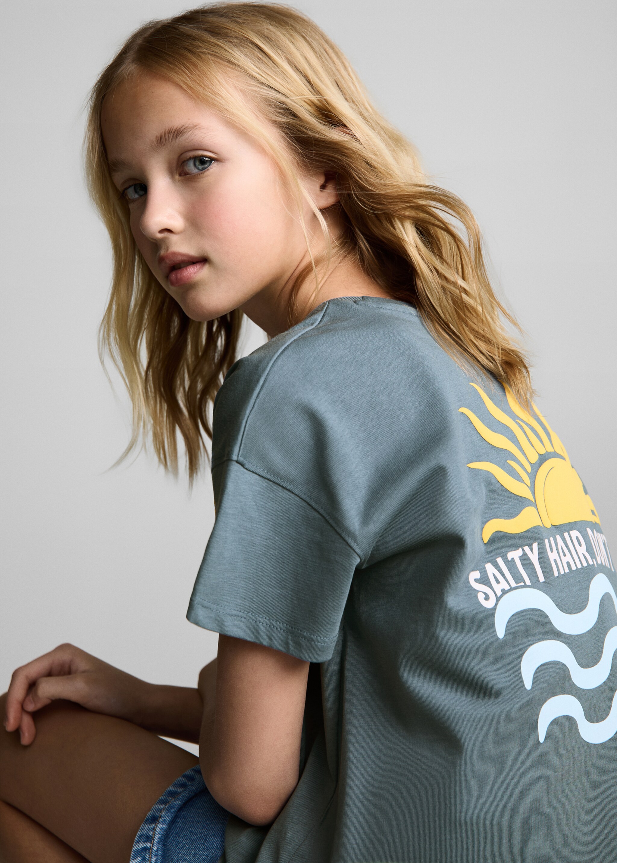 T-Shirt mit Reliefmuster - Detail des Artikels 1
