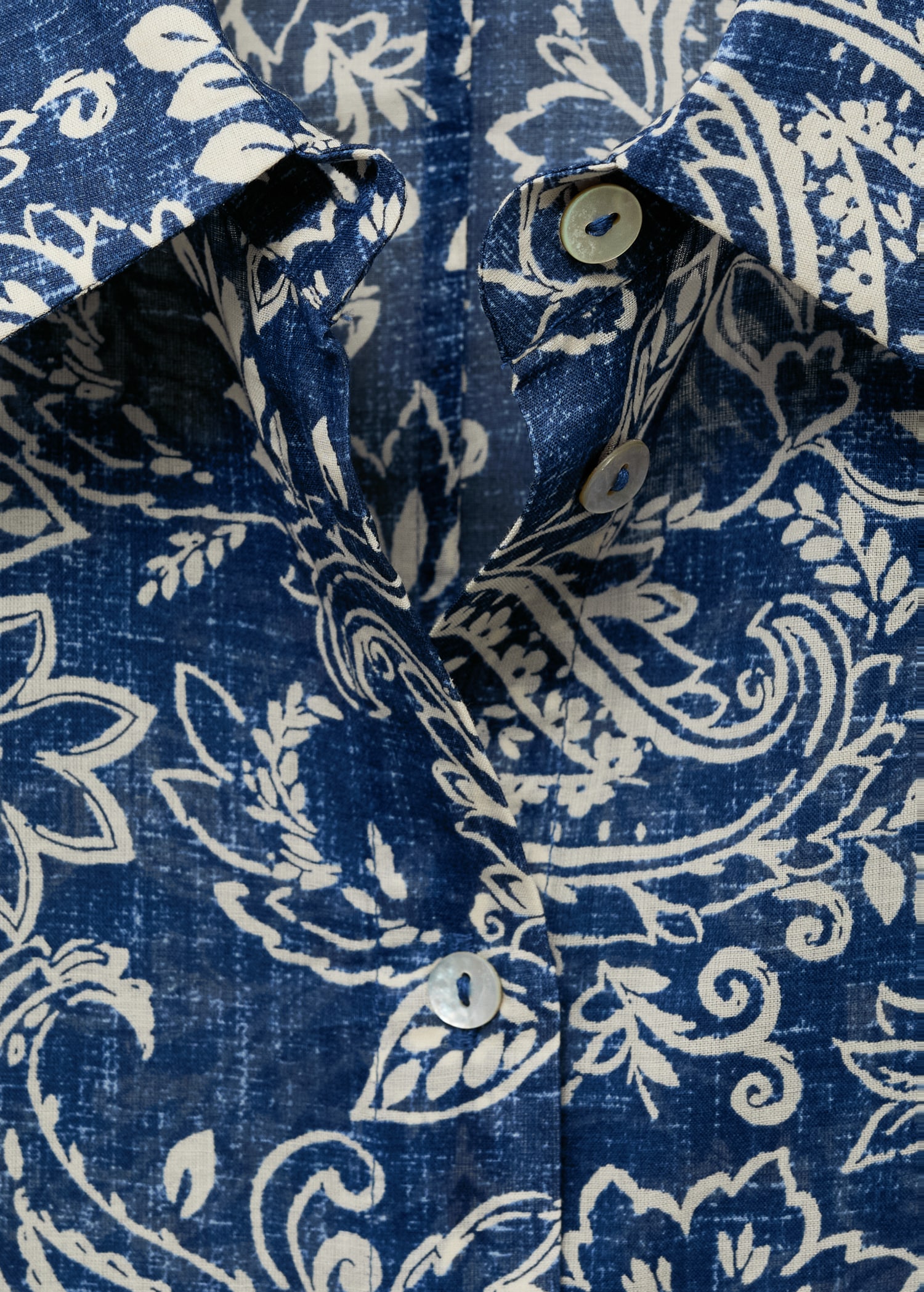 Camisa algodón estampada - Detalle del artículo 8