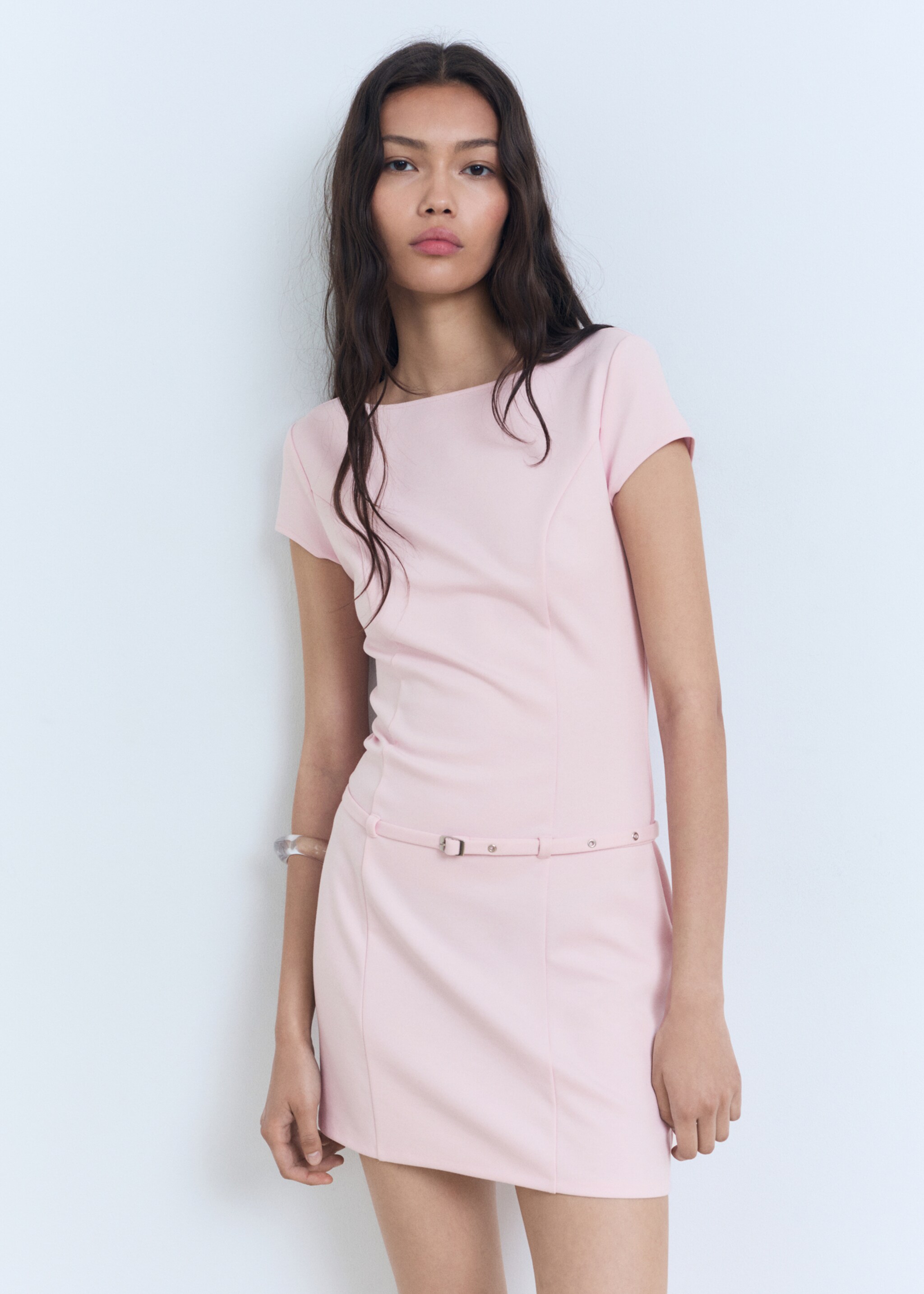 Short belted dress - Details of the article 2