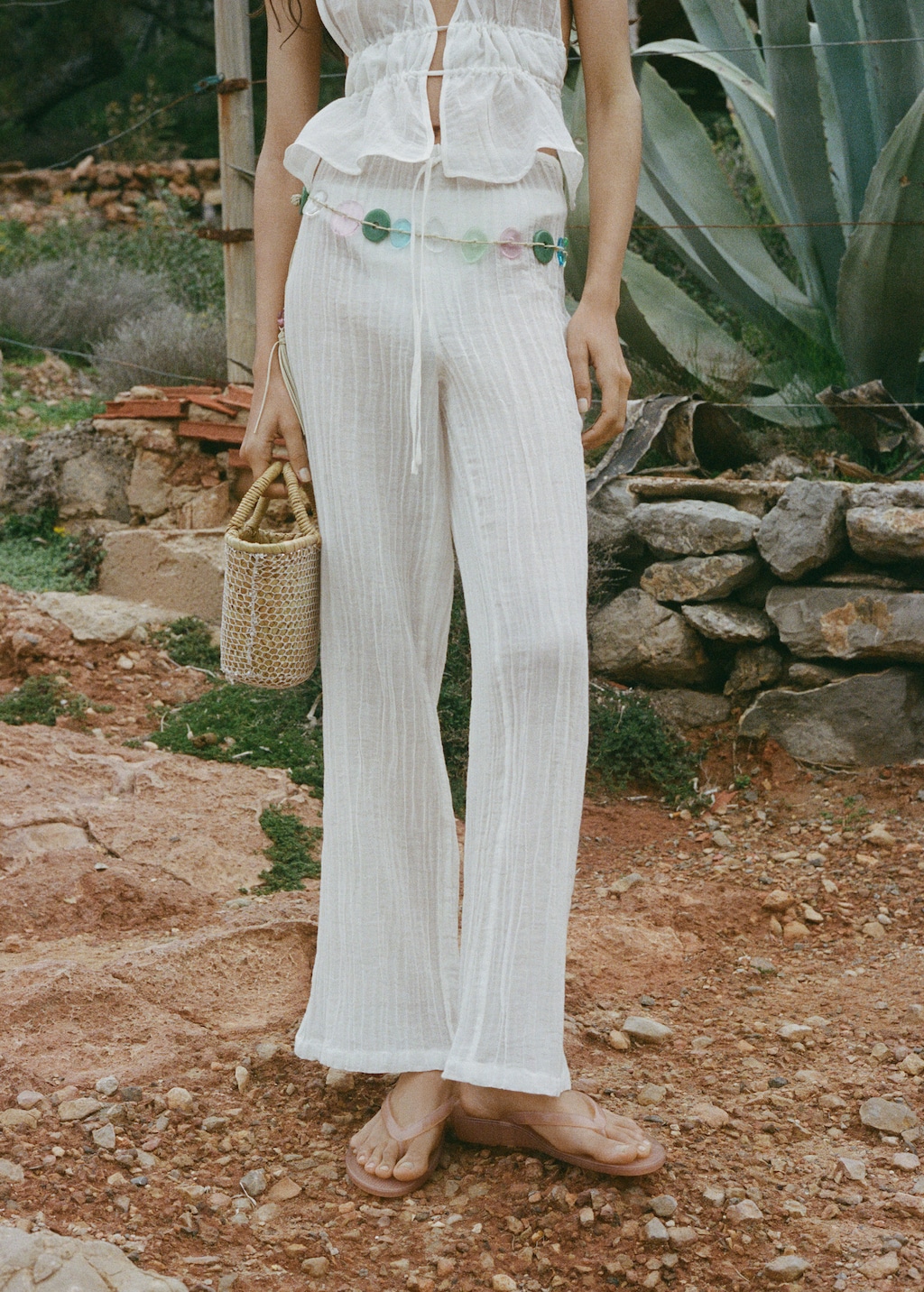 Fluid ramie pants with bow