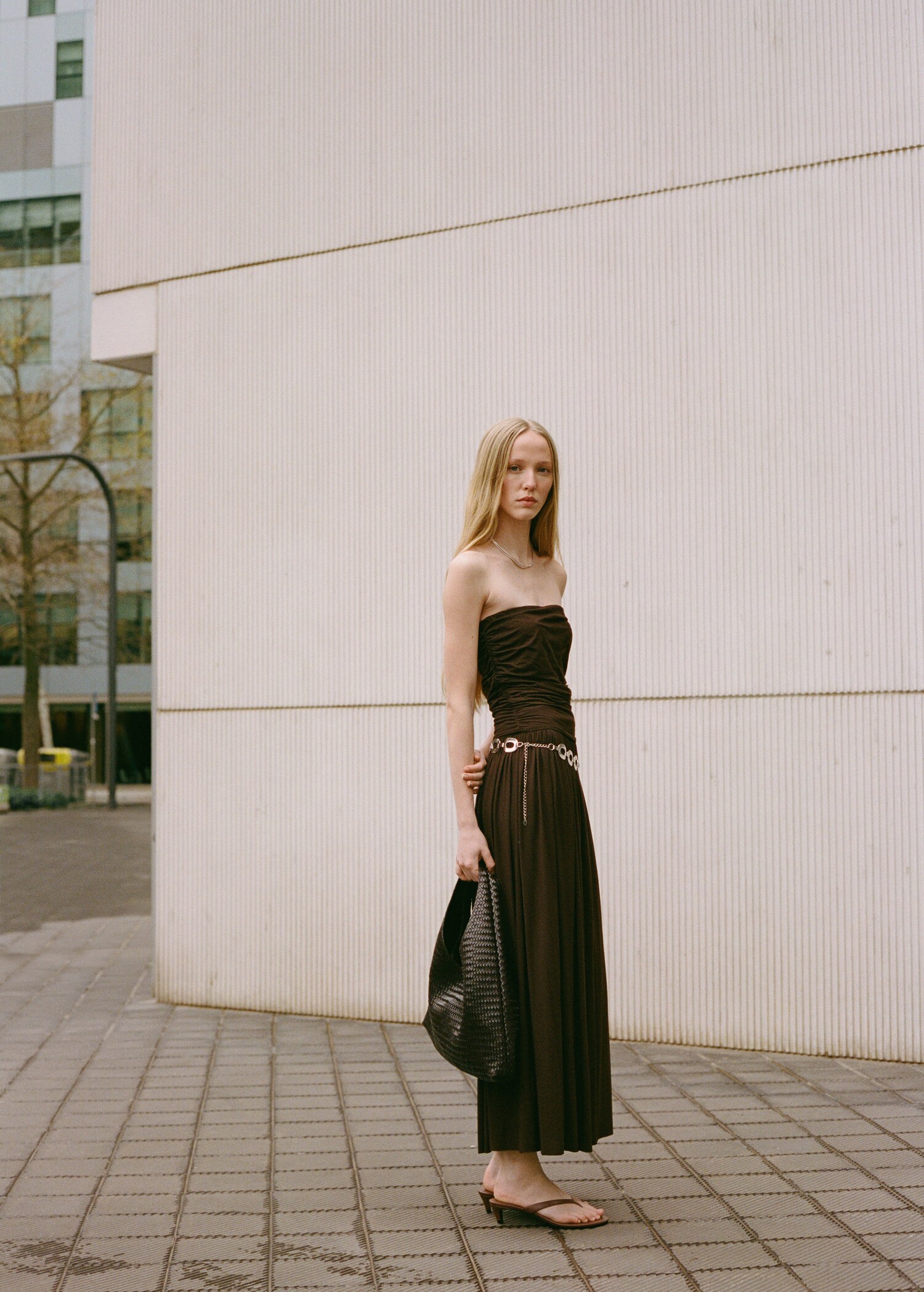 Combined strapless dress - Details of the article 6