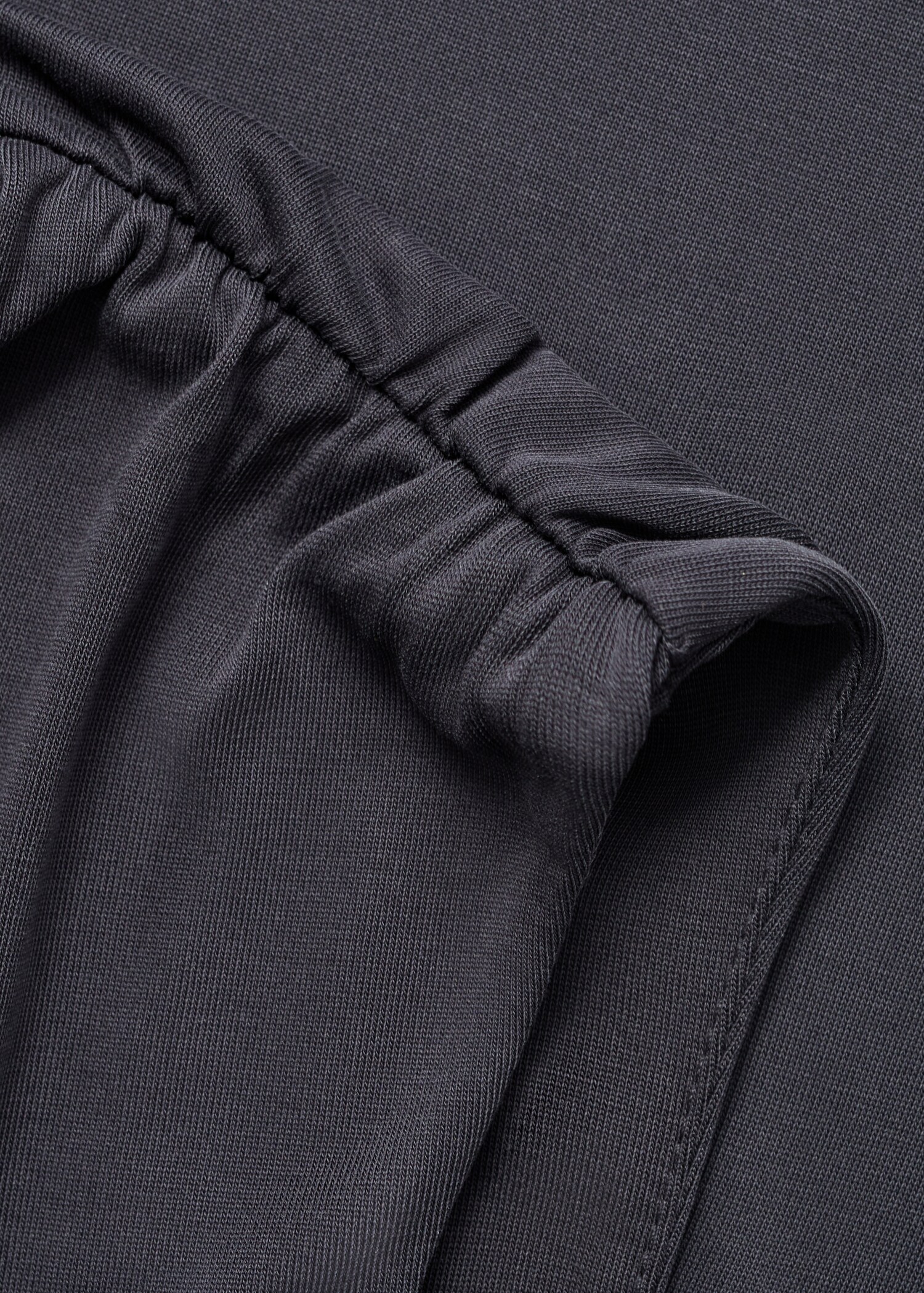 Flowy long dress - Details of the article 8