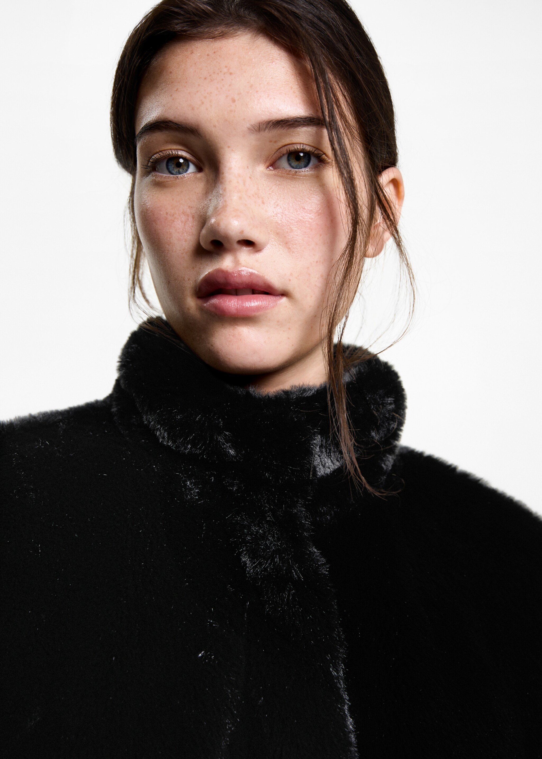 Fur zipper coat - Details of the article 1