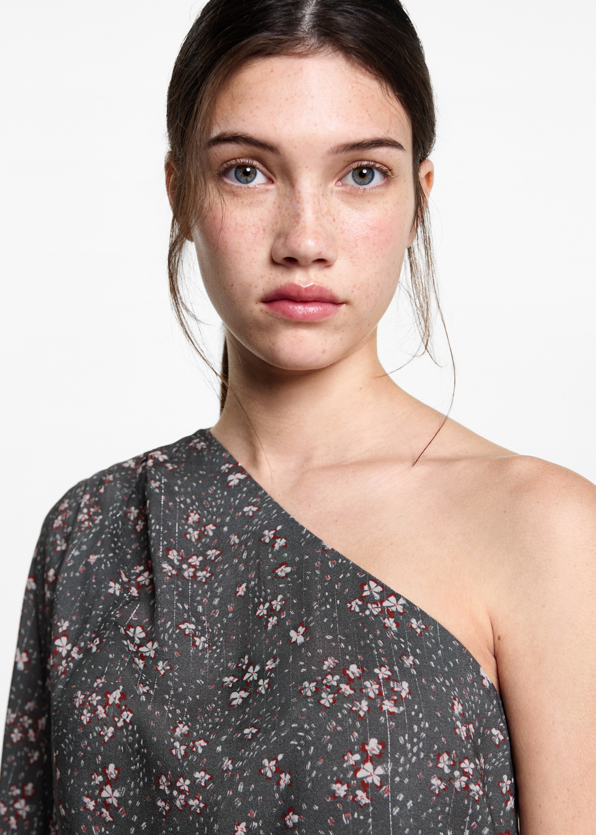 Brusa asimètrica estampada - Detall de l'article 1