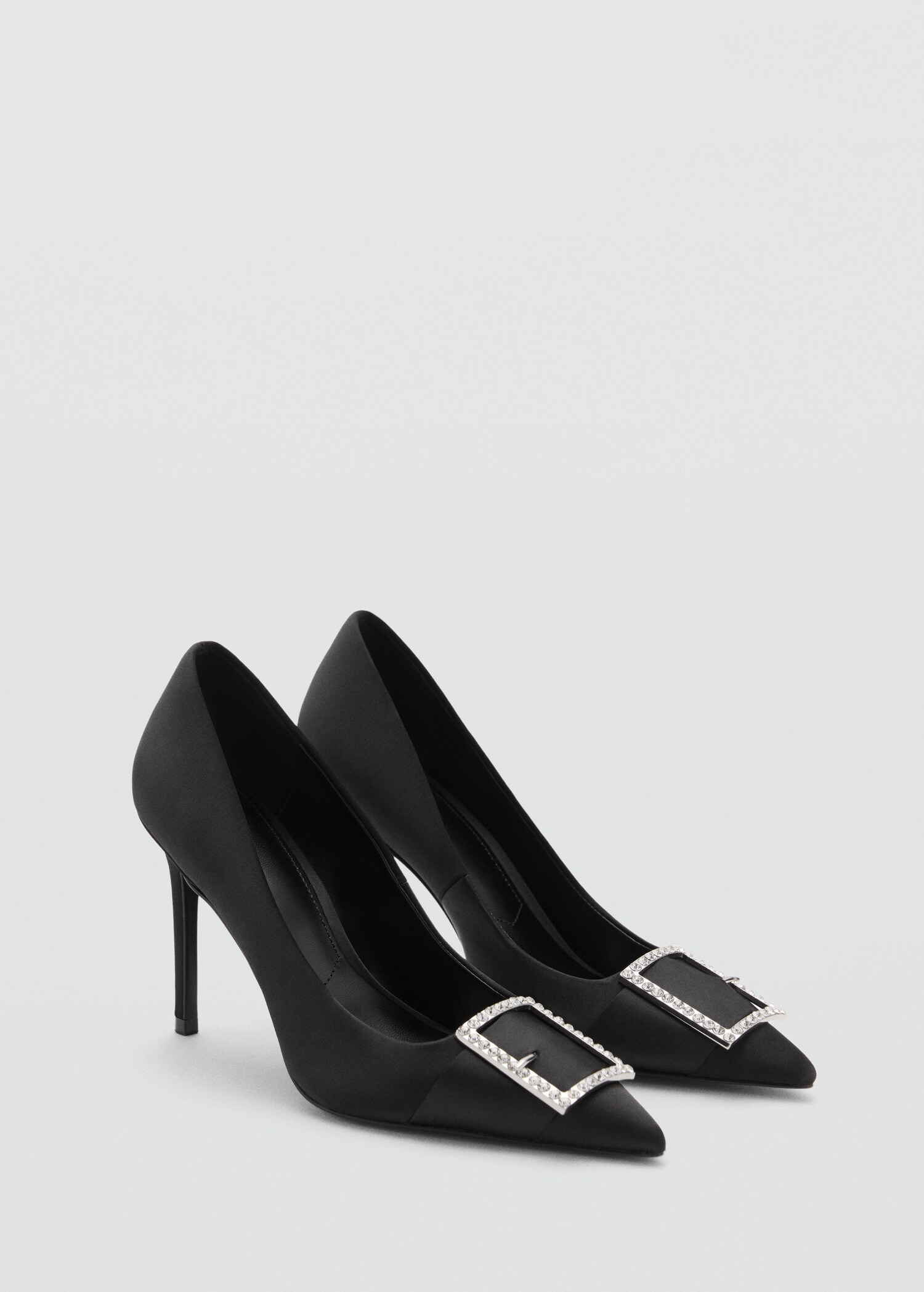 Pumps mit Schnalle - Mittlere Ansicht