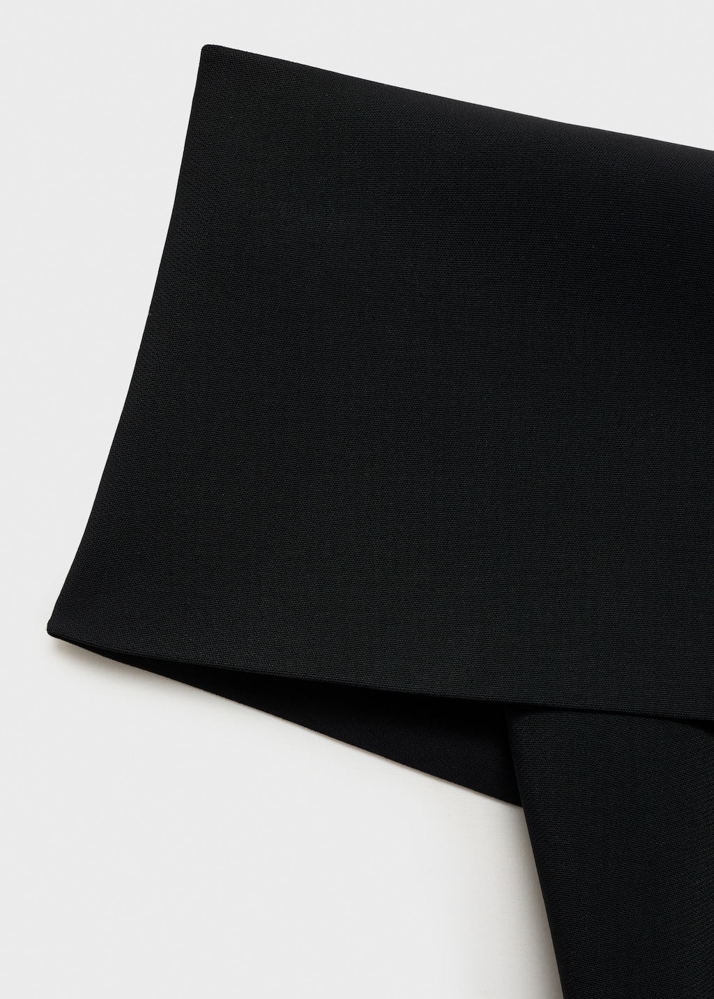 Off-the-shoulder dress with slit detail - Women | MANGO USA