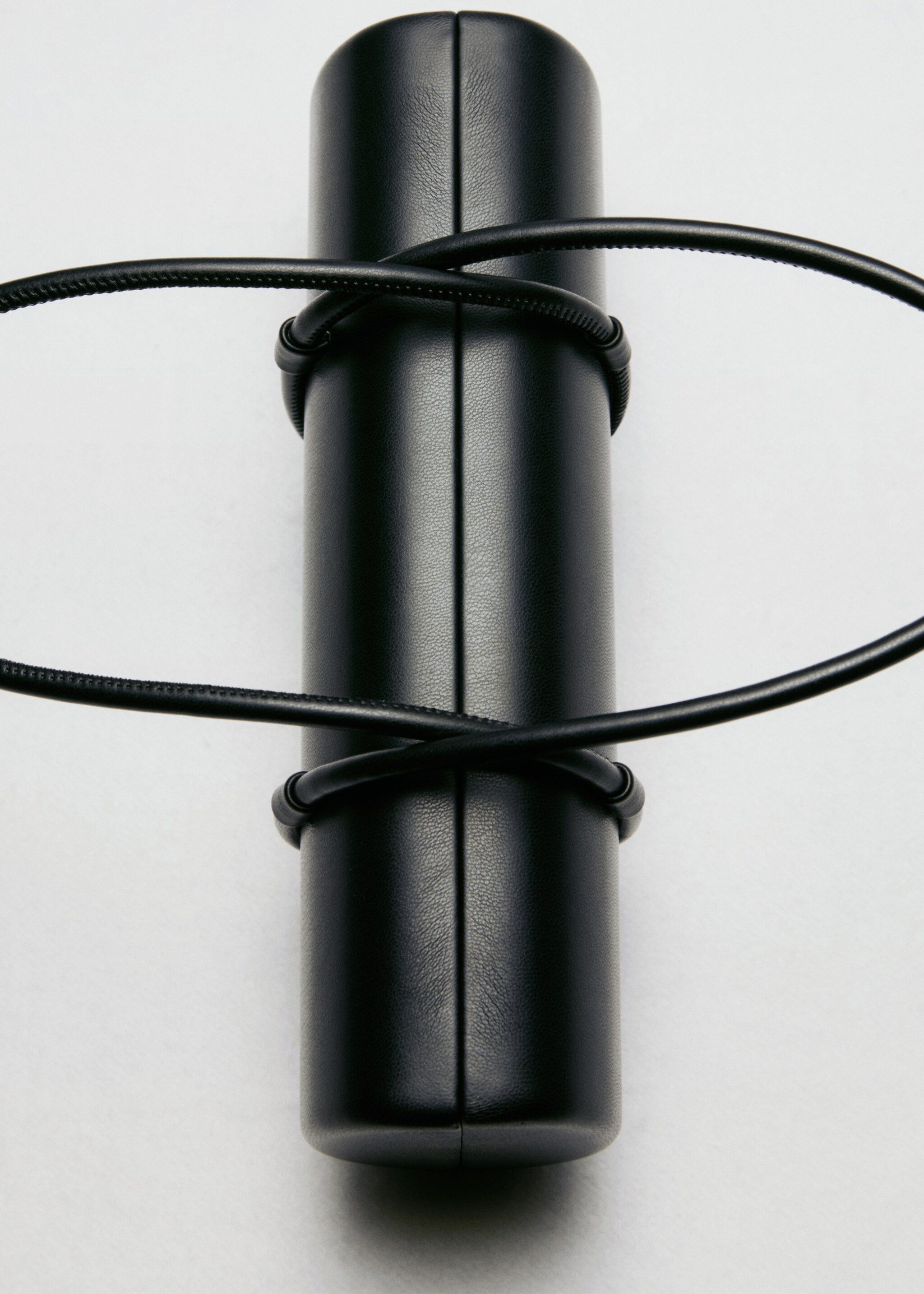 Double-handle clutch bag - Details of the article 7