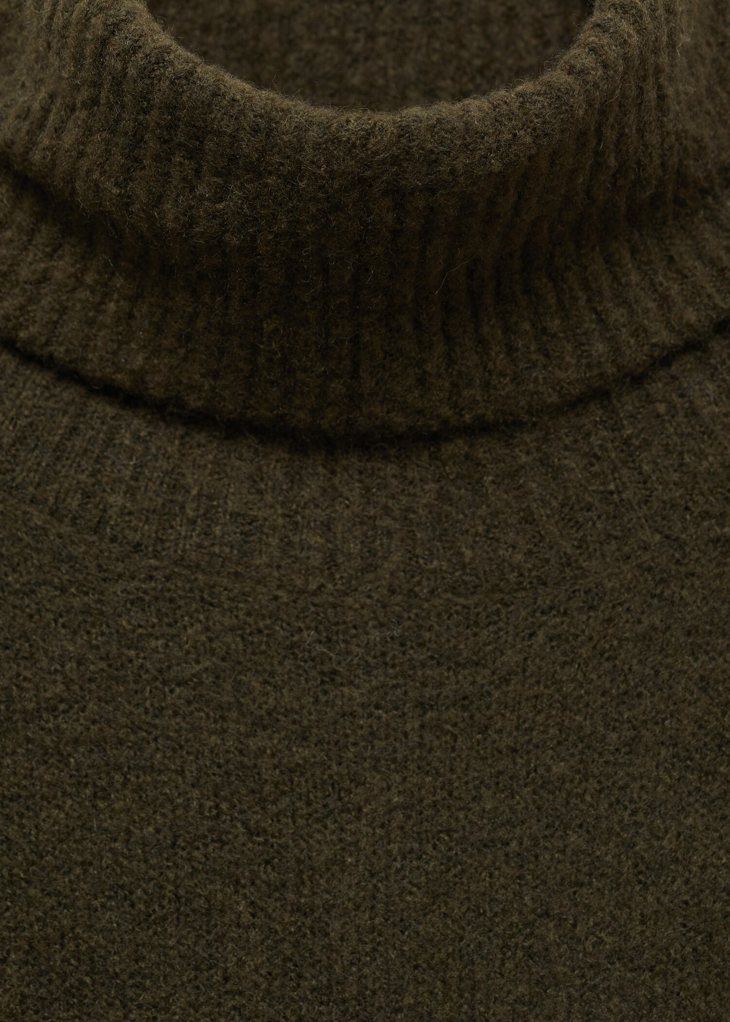 Vestido corto punto cuello vuelto - Detalle del artículo 8